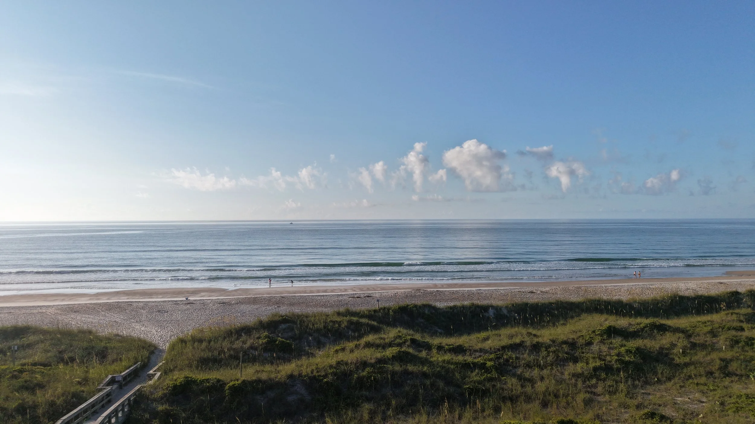dji_fly_20250714_072918_0009_1752506833525_burst.jpg
