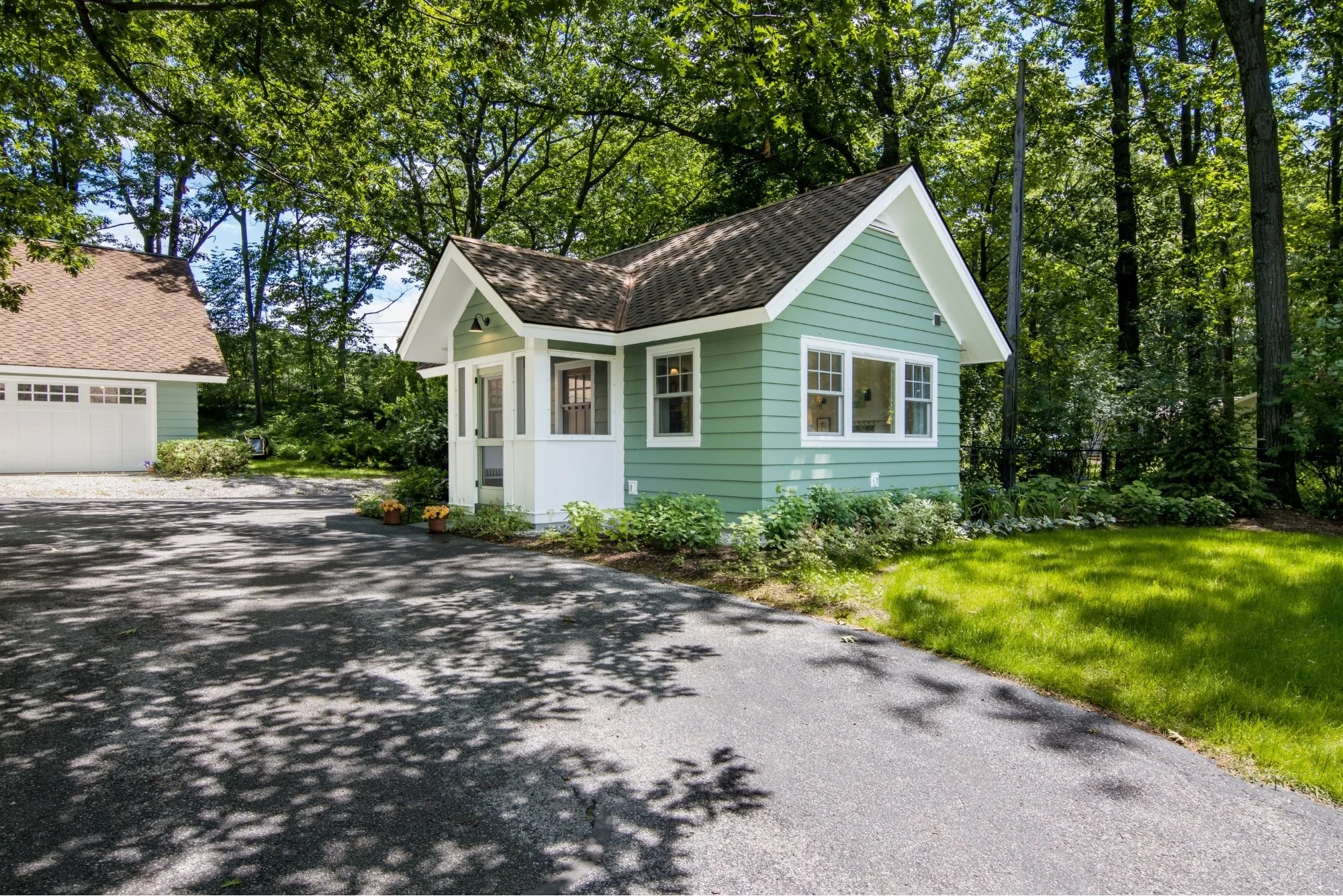 north-lake-leelanau-guest-house-2.jpg