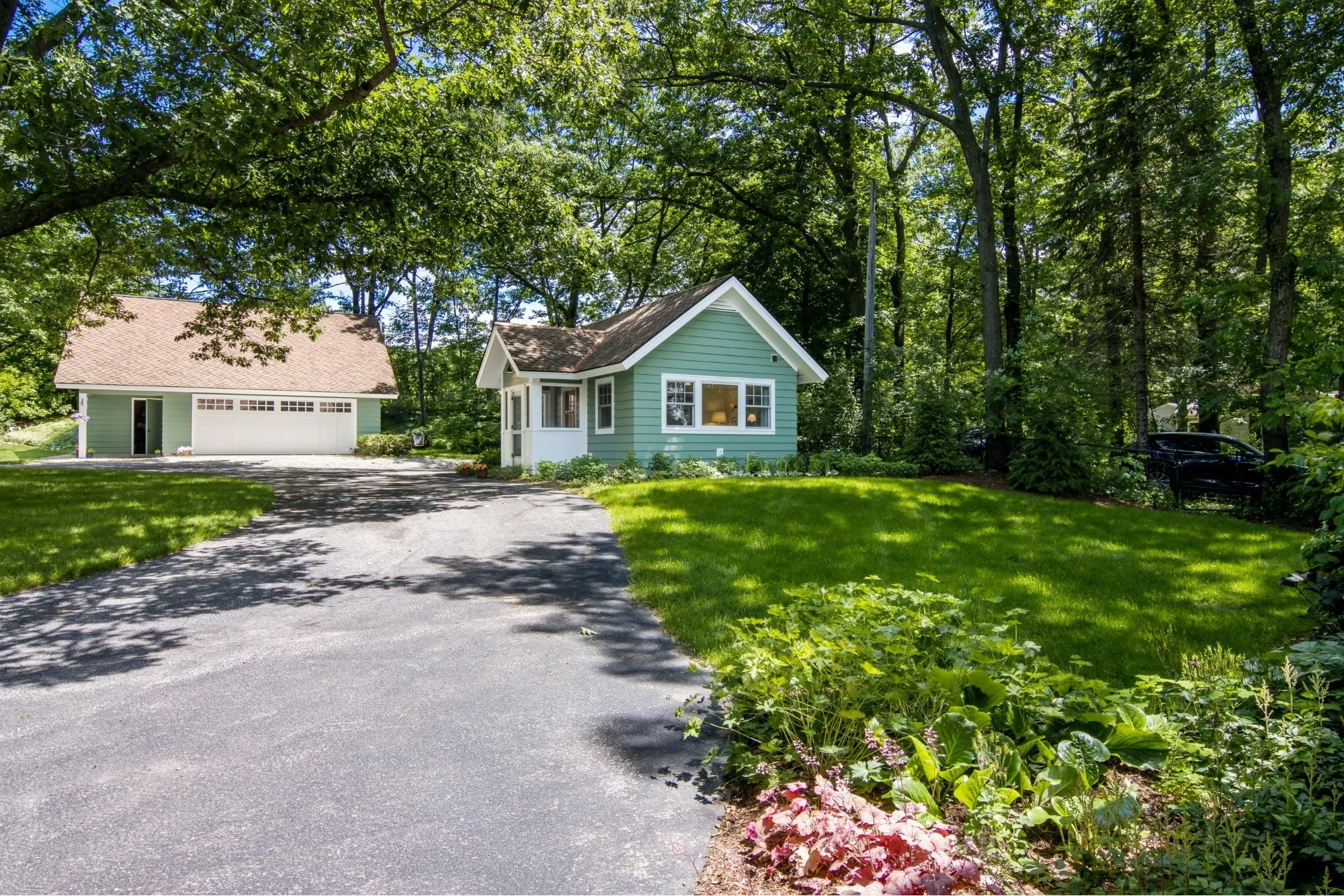 north-lake-leelanau-guest-house-4.jpg