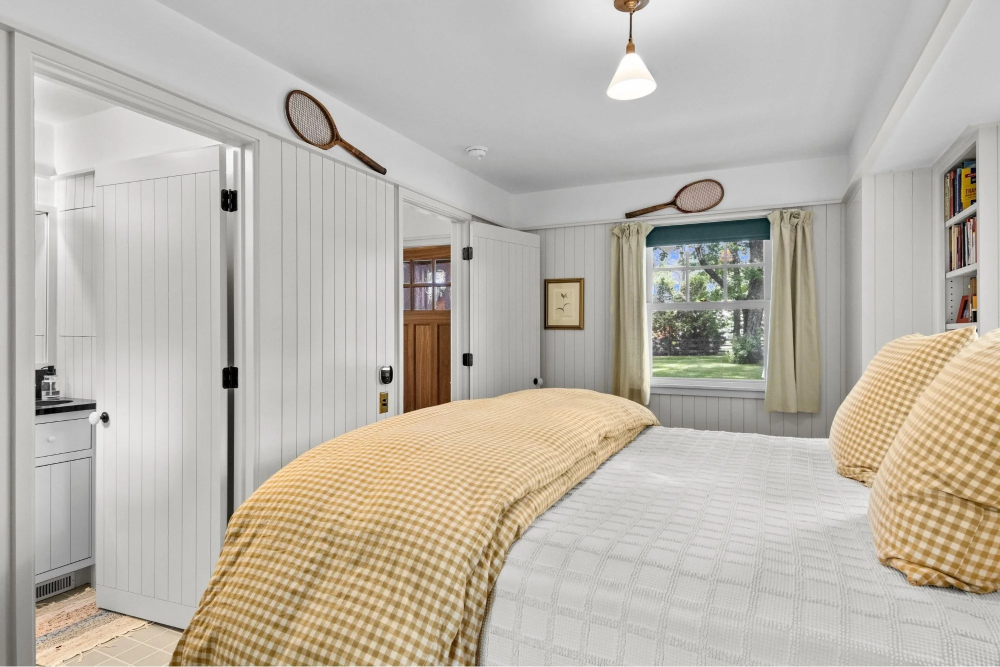 north-lake-leelanau-guest-house-17.jpg