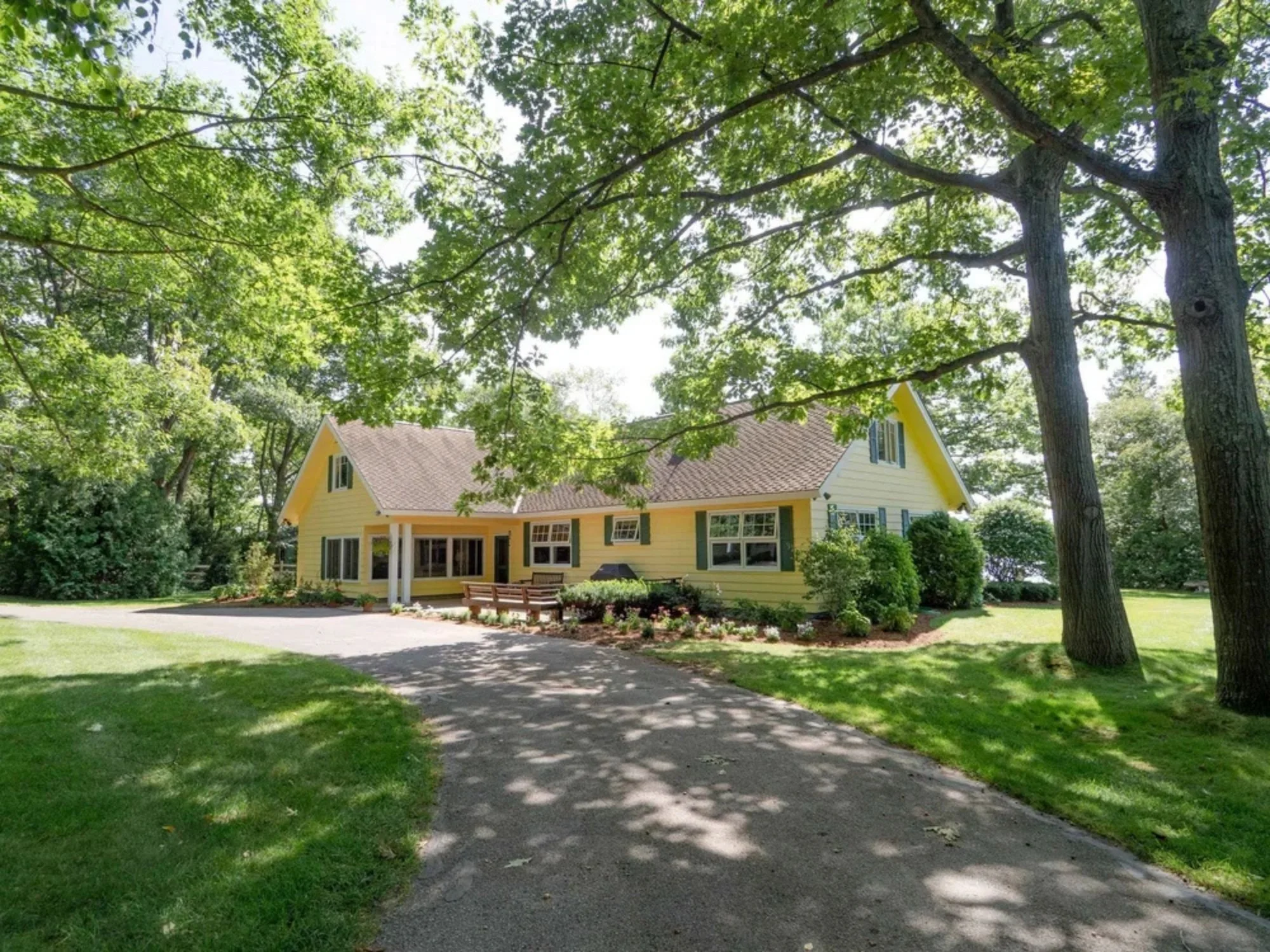 North Lake Leelanau Retreat