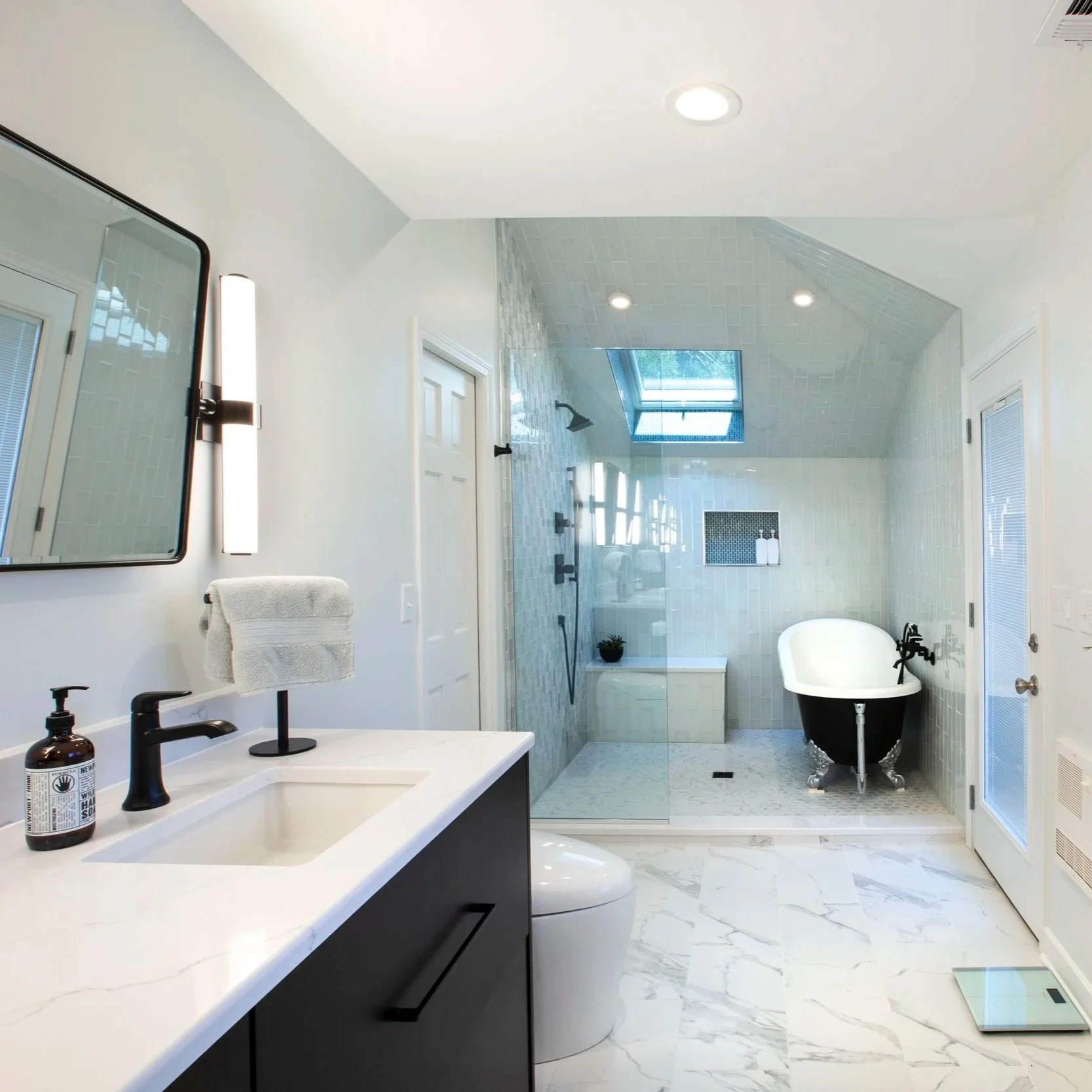 Luminous Spa Bath