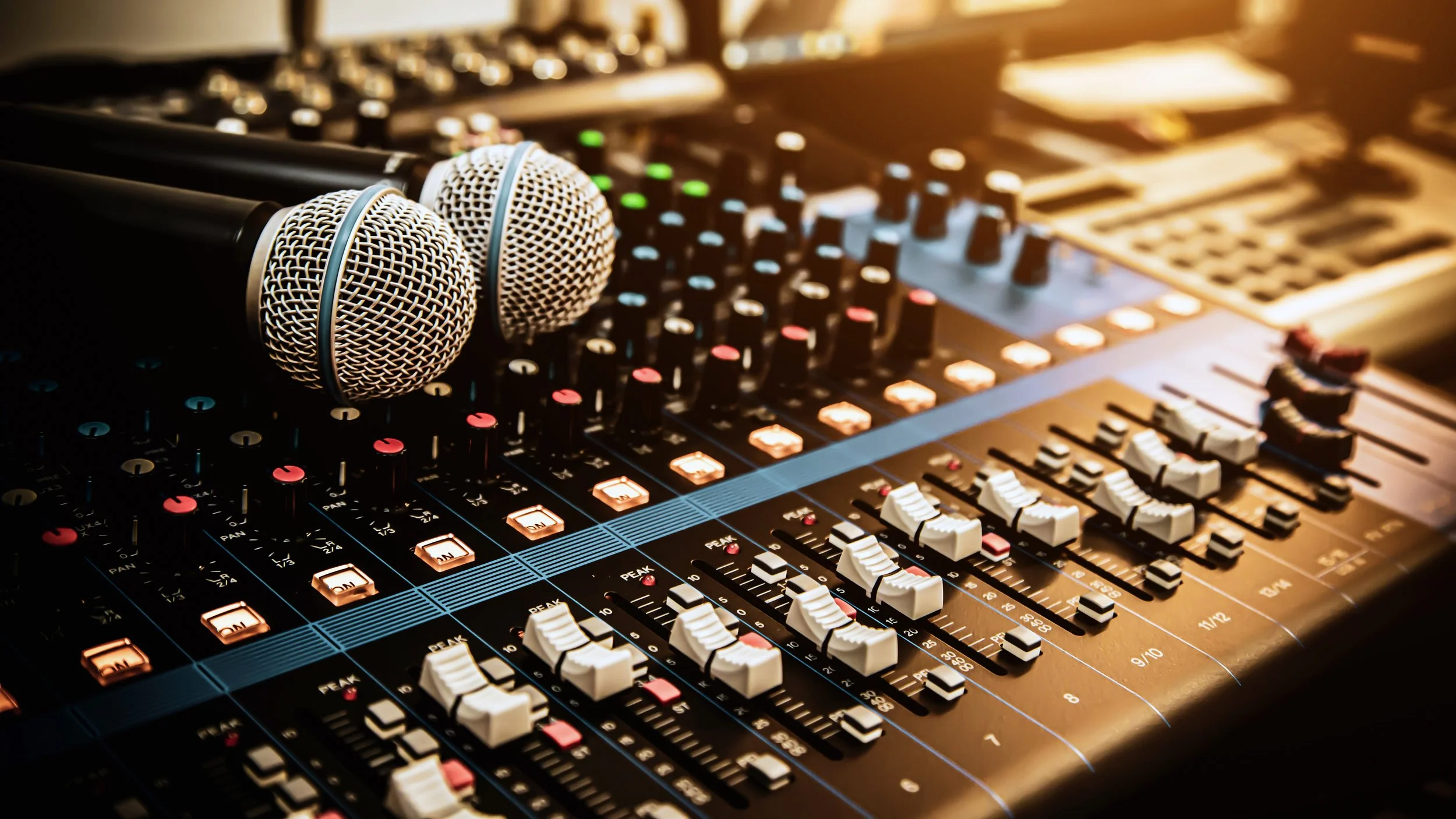 Audio mixer and microphones for live event sound