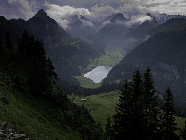 tumblr_mb6hrmPMPT1rsbdtmo1_1280.jpg