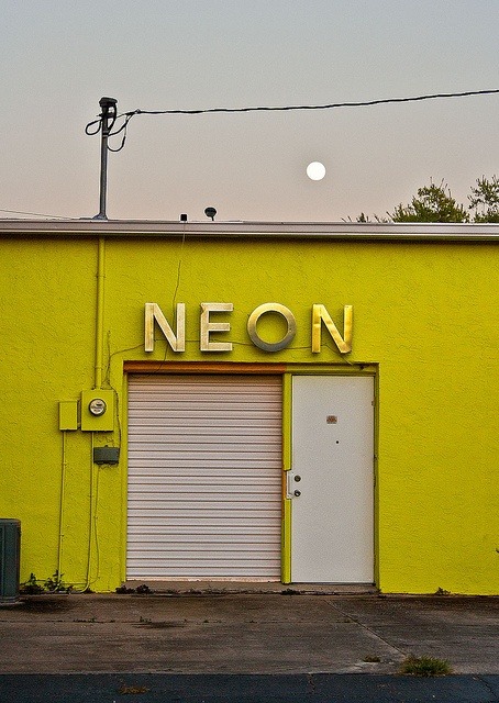 tumblr_mpdd9n4pnr1r09f27o1_500.jpg