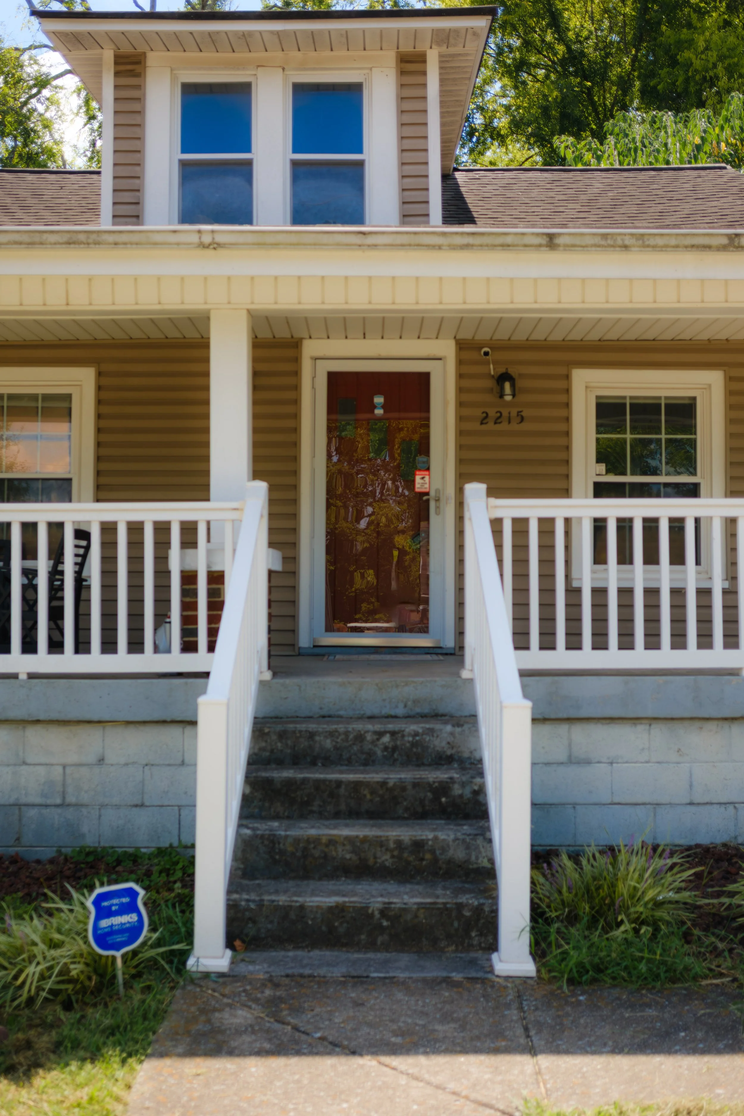 2215 Albion St-24.jpg