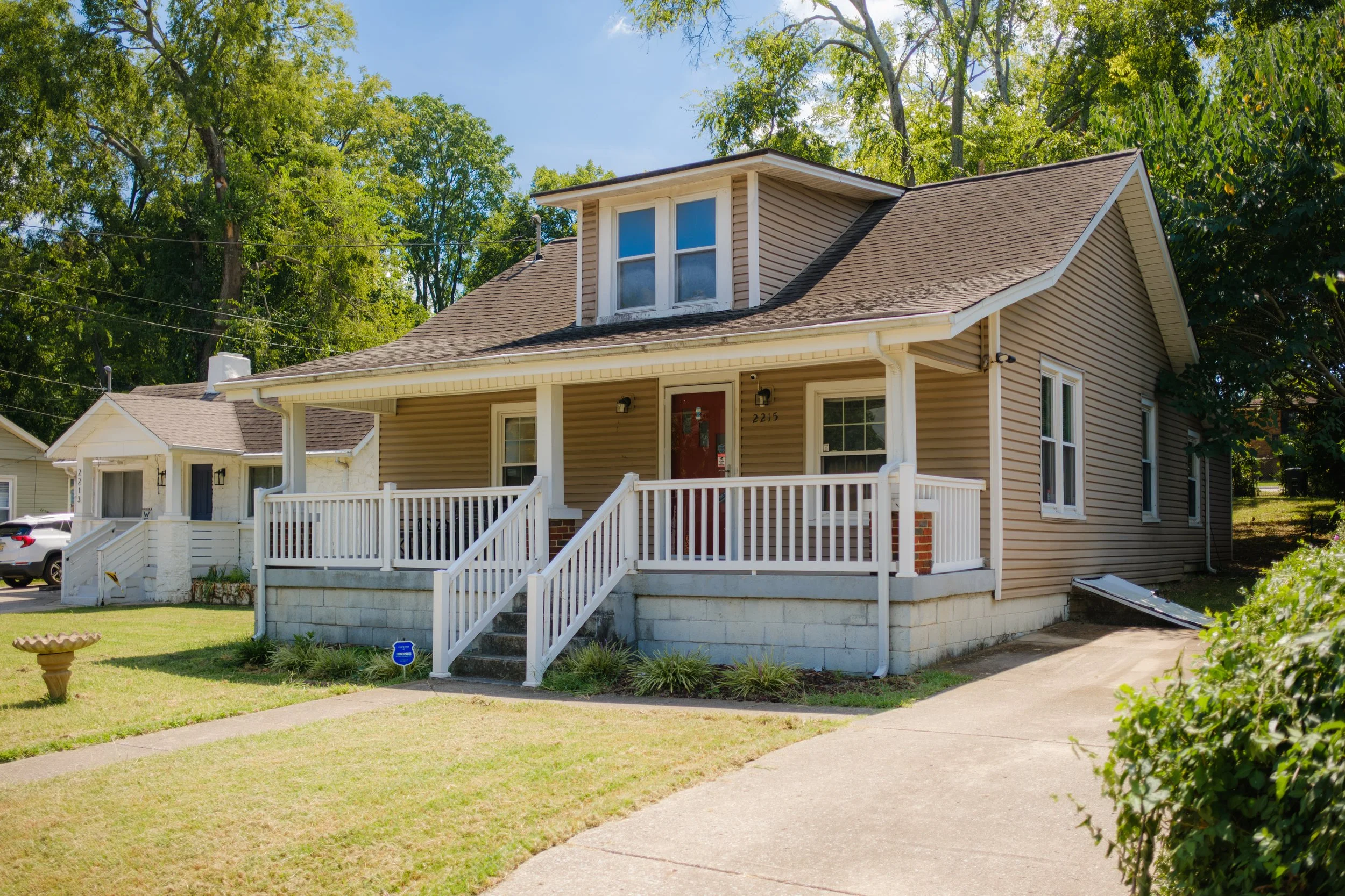 2215 Albion St-22.jpg