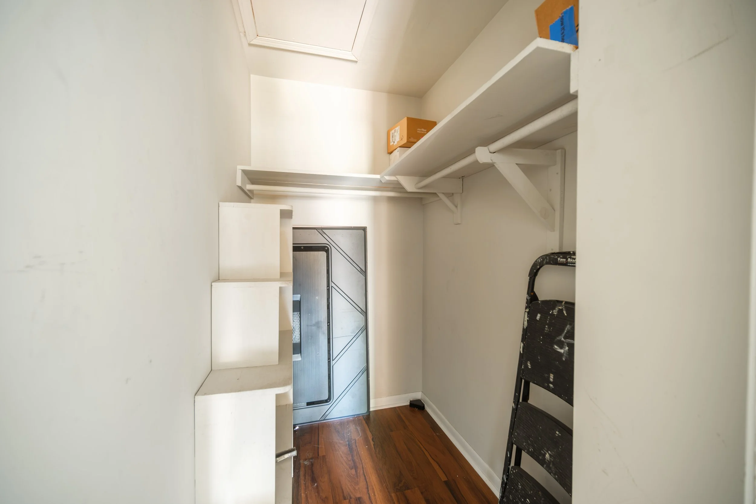 2215 Albion St-10.jpg