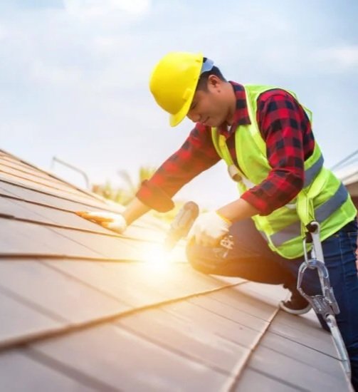 Roofing-Repair-in-Seattle-825x550.jpg