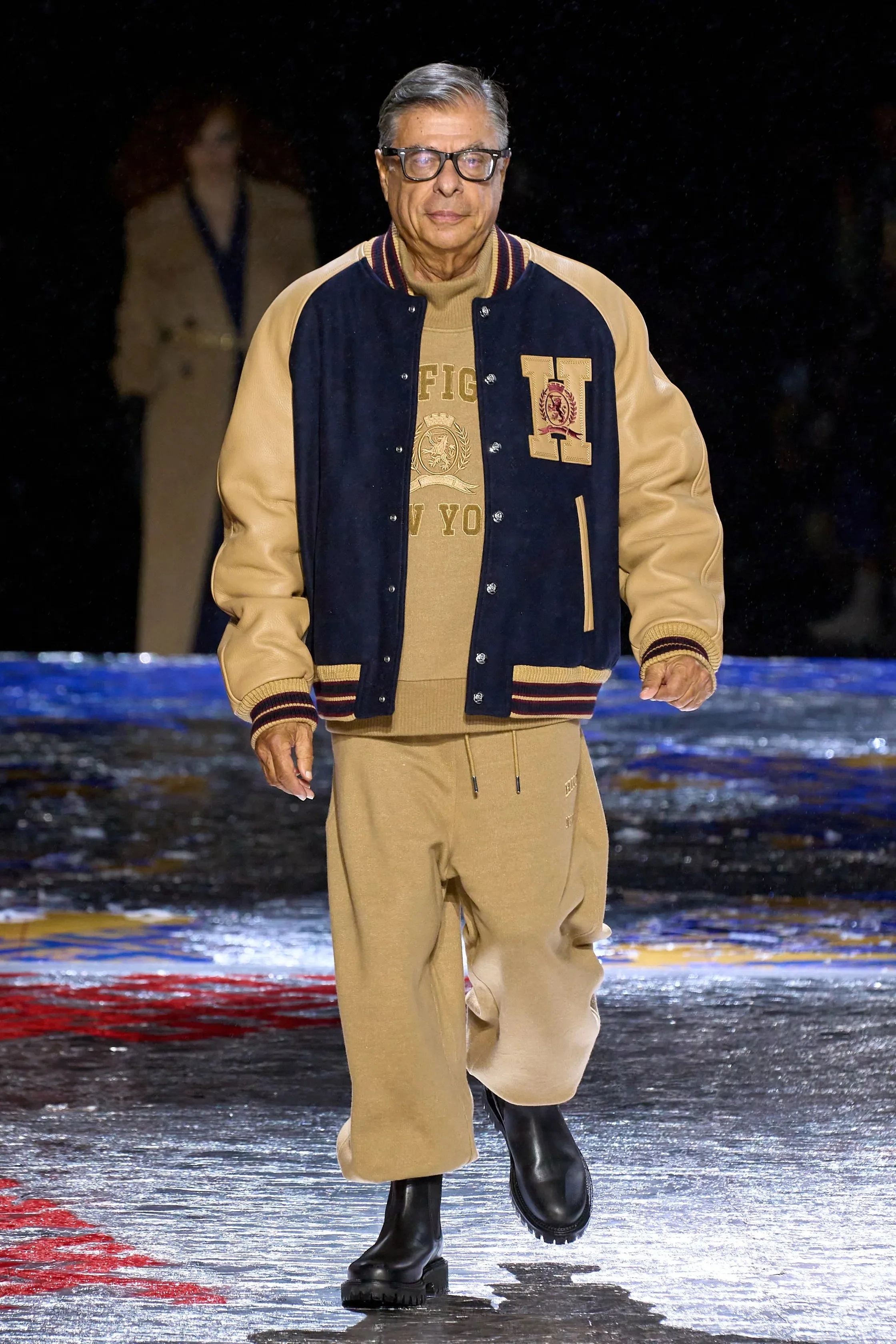 00053-tommy-now-fall-2022-ready-to-wear-credit-gorunway.jpeg