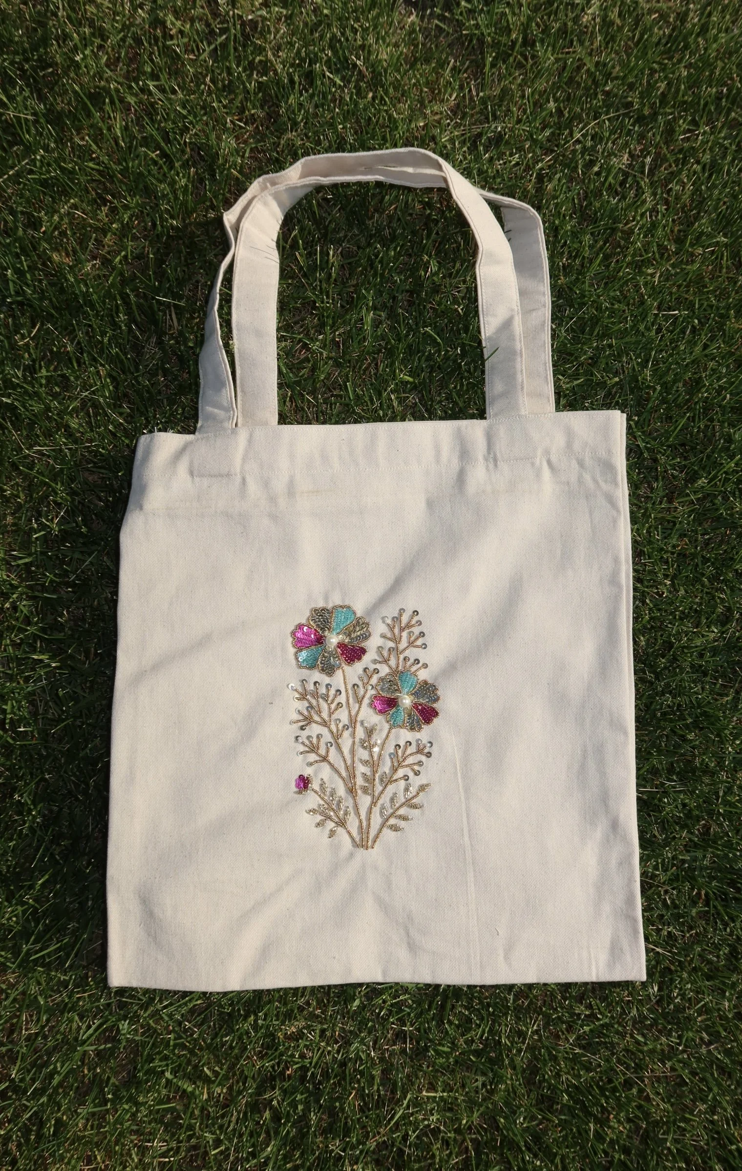 Floral Beaded Bag