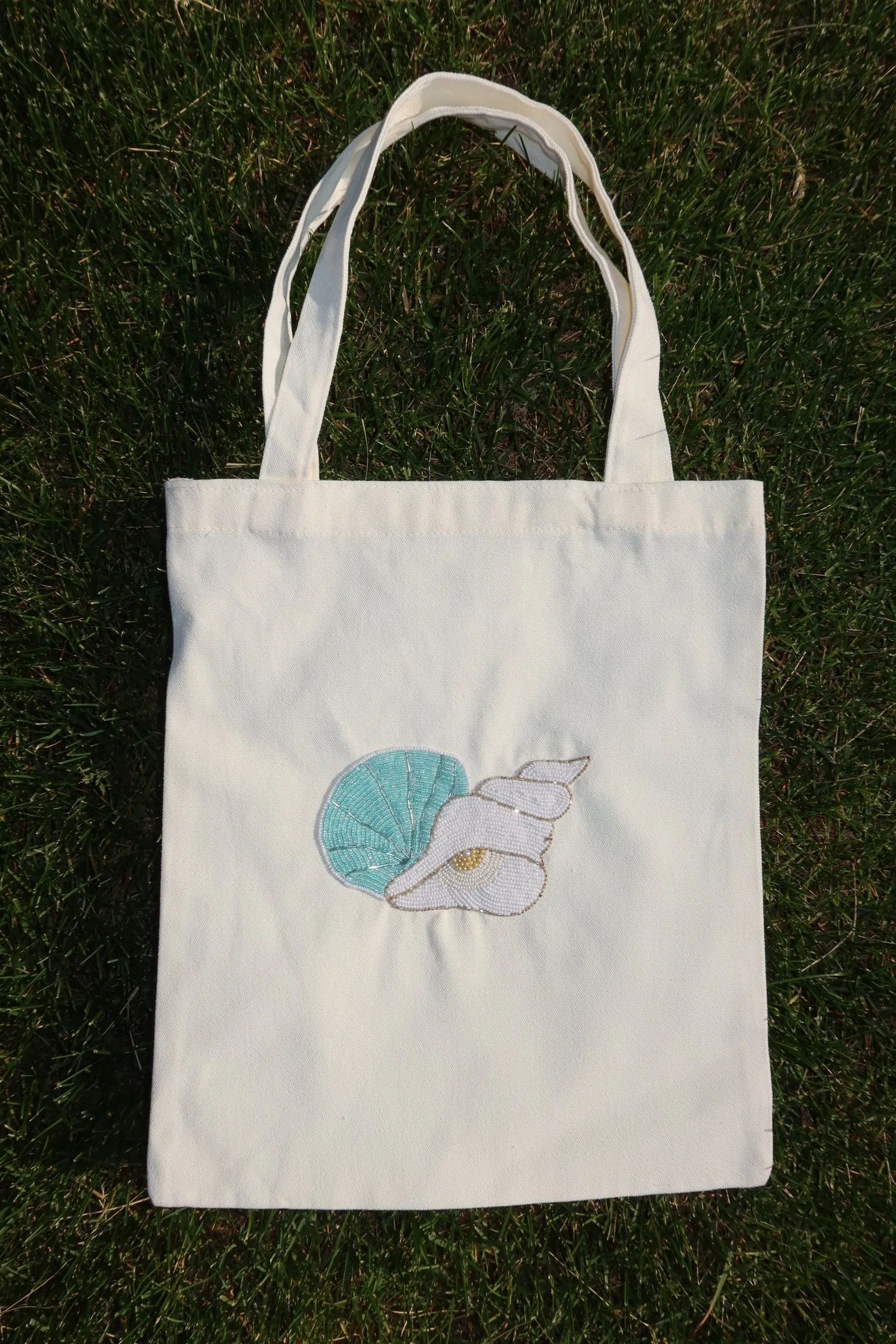 Shell Beaded Bag
