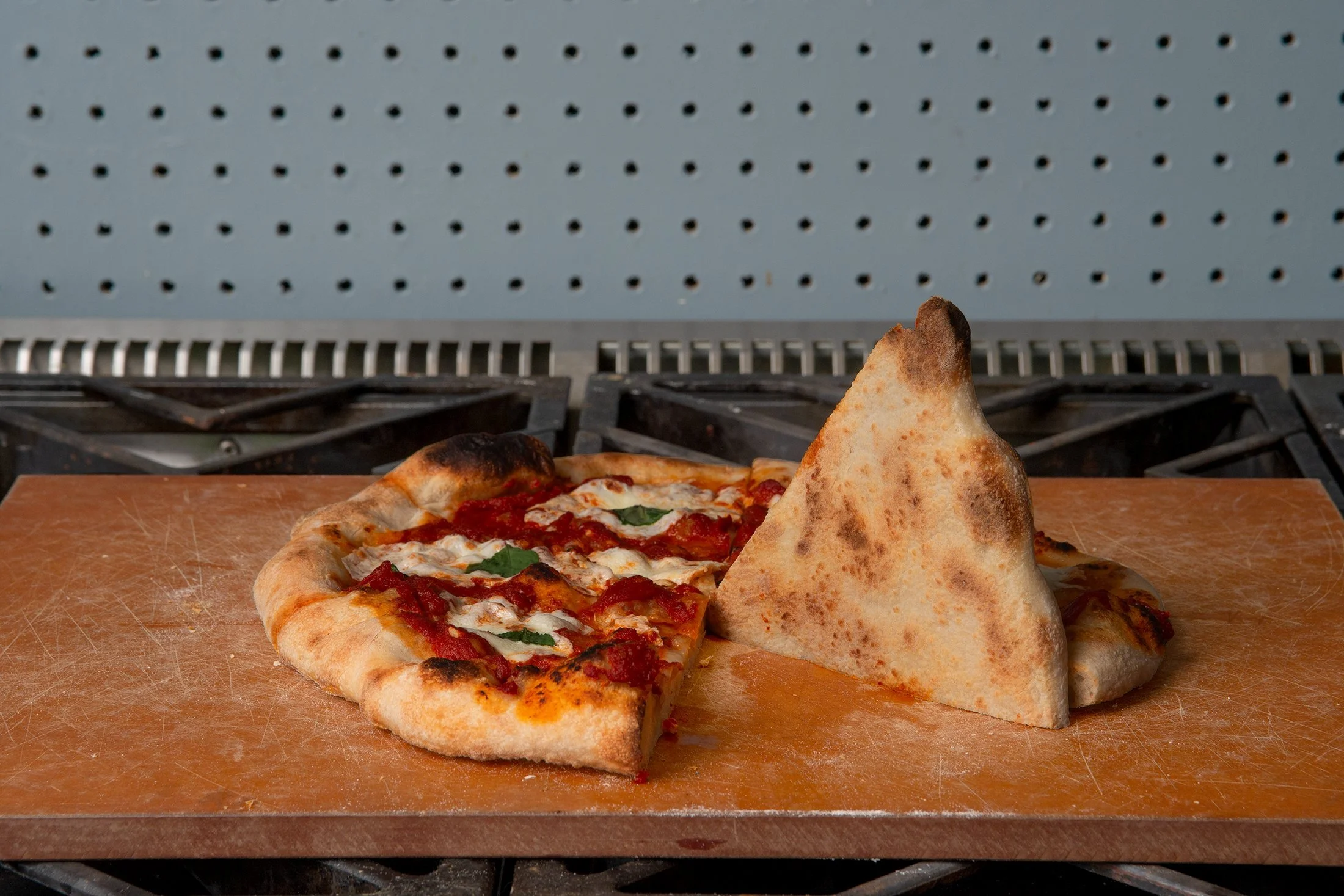 Crispy pizza crust