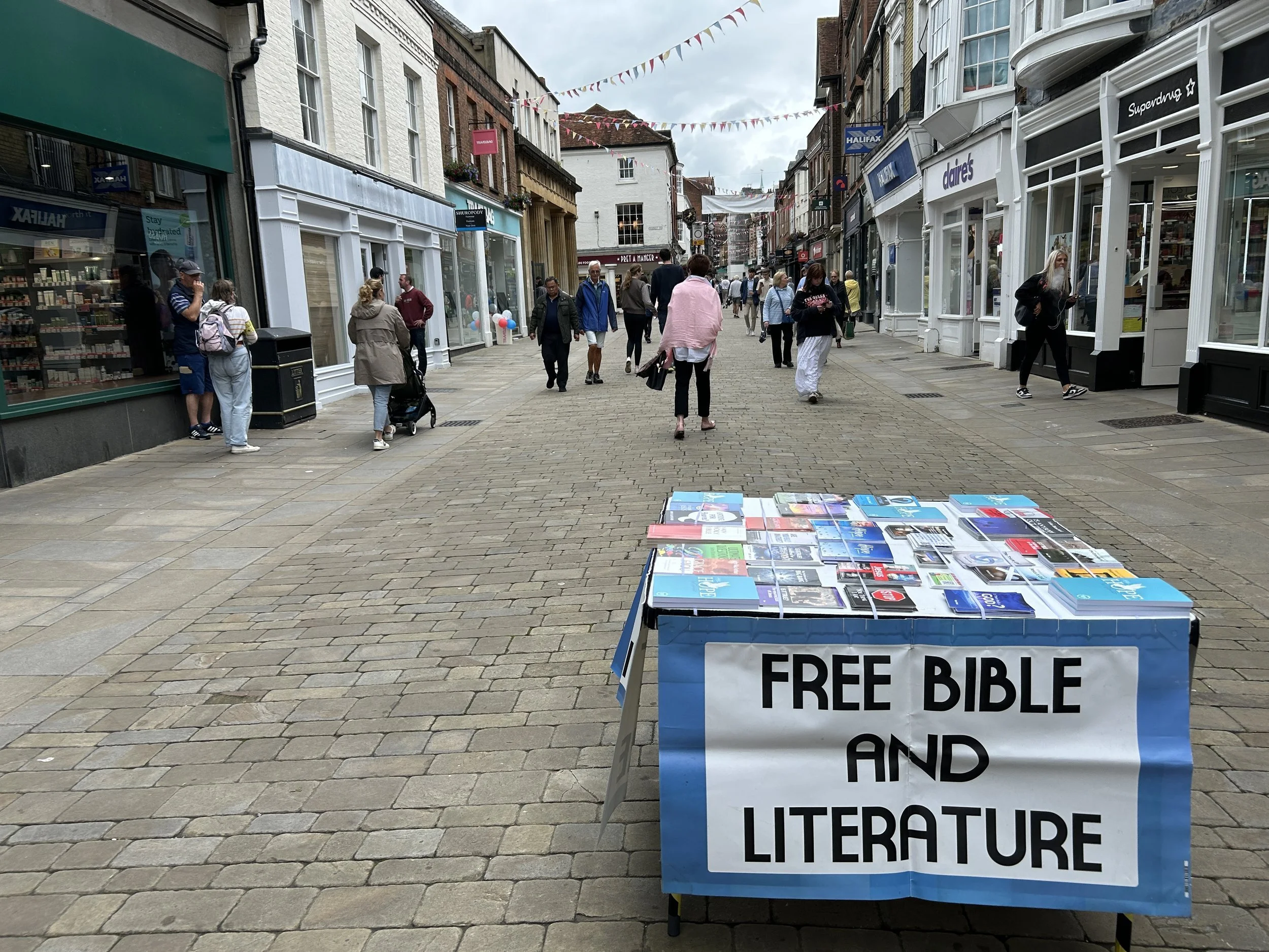 The Use of a Literature Table