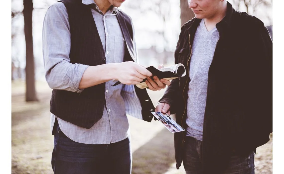 Helpful Resources for Evangelism (including FREE resources!)