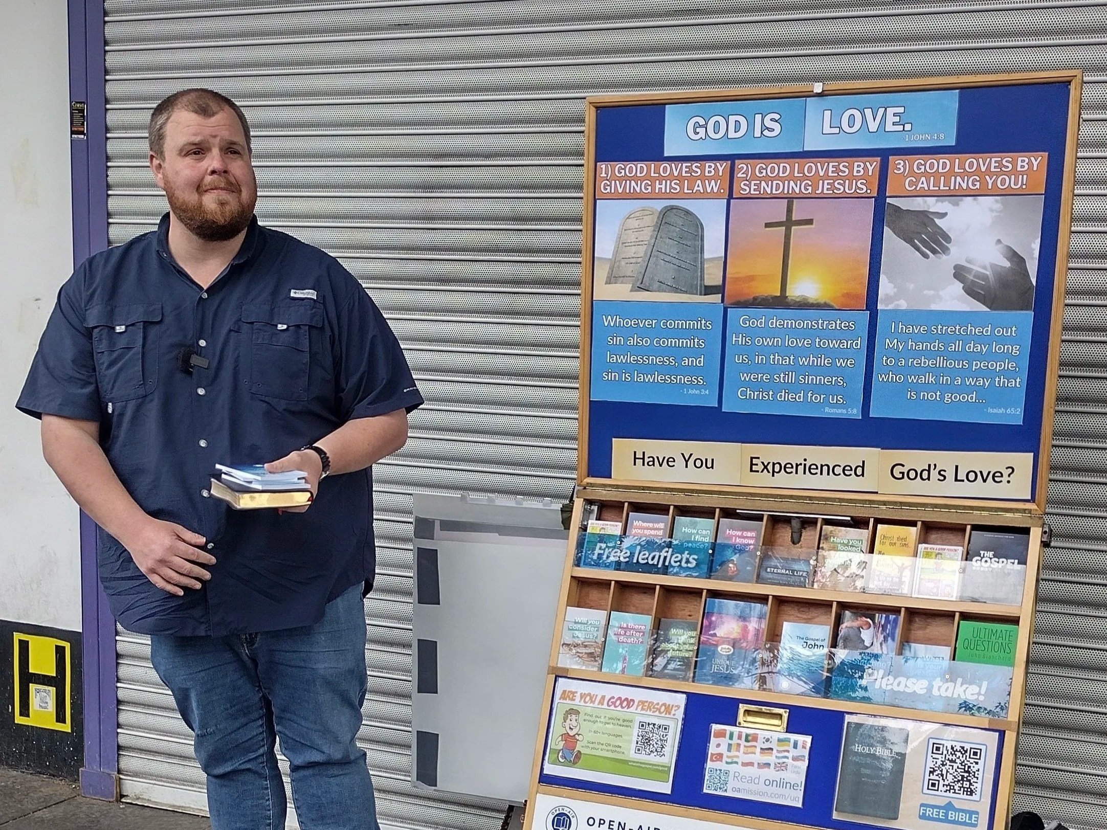 Former Muslim Seeks the God Who Loves – Southampton Evangelism