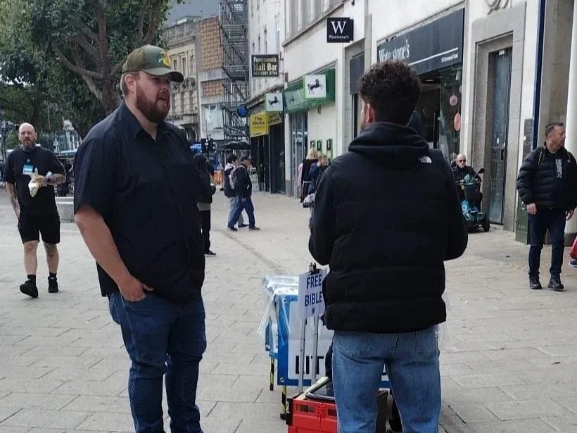 A 90-Minute Conversation! – Portsmouth Evangelism