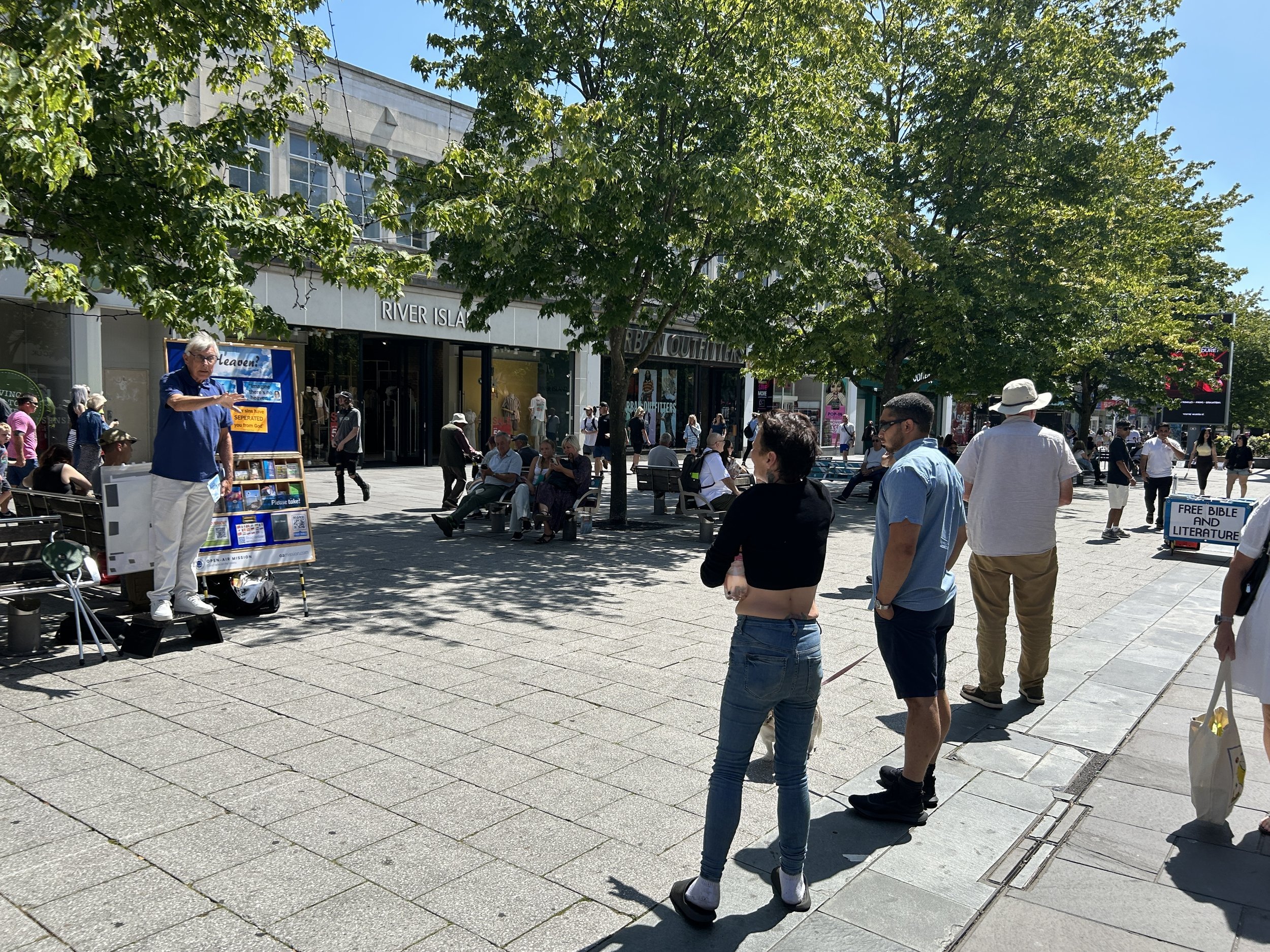 “I Don’t Live to the Standards of Jesus” – Southampton Evangelism