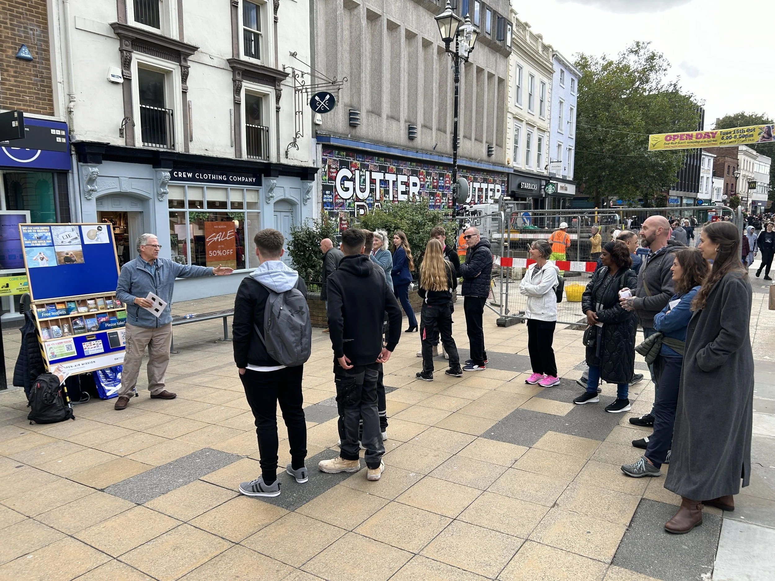 Fifteen People Ask for John’s Gospel - Lincoln Evangelism