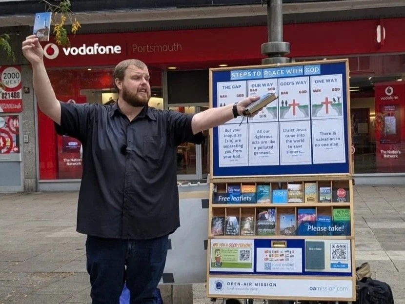 “Thank you! I’ll read what you’ve given me!” – Portsmouth Evangelism