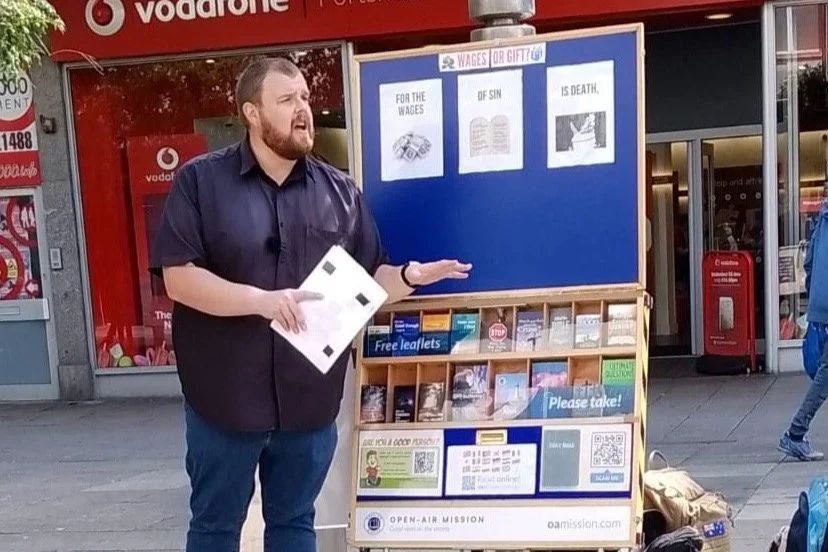 “My Priest will get me to Heaven!” – Portsmouth Evangelism