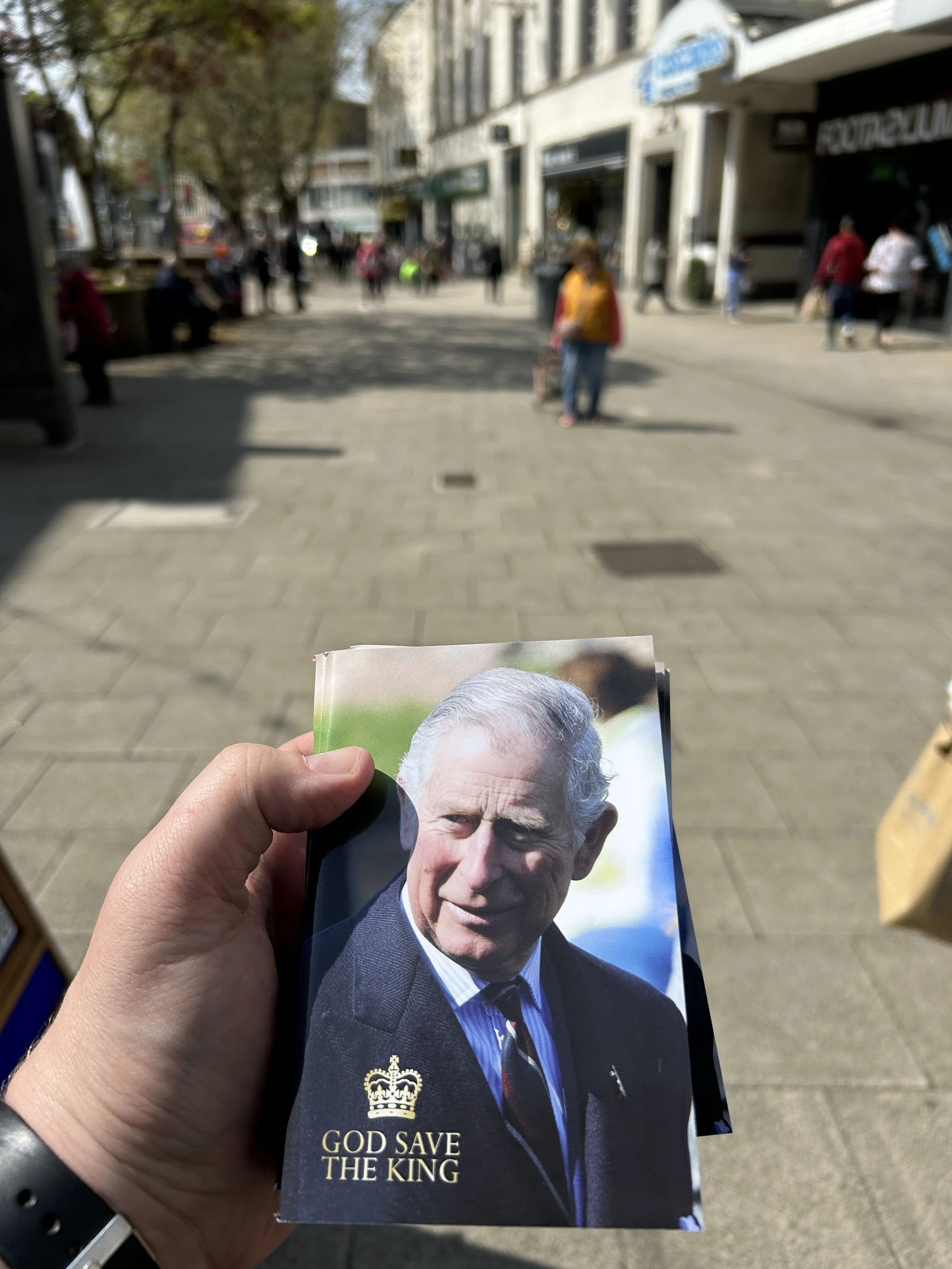 300 John’s Gospels Given Away – Portsmouth Evangelism