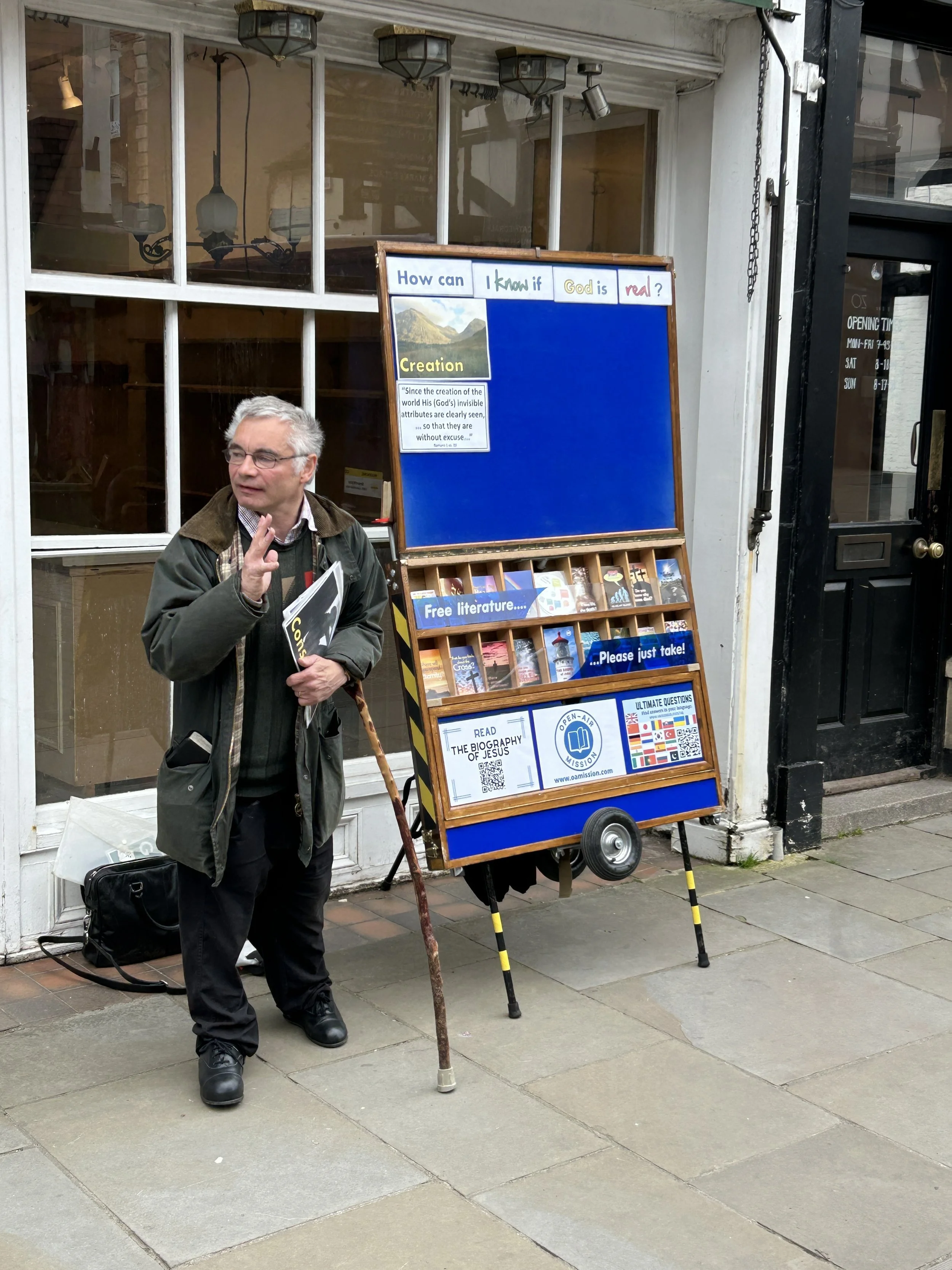 A Humanist Rejects Jesus – Salisbury Evangelism 