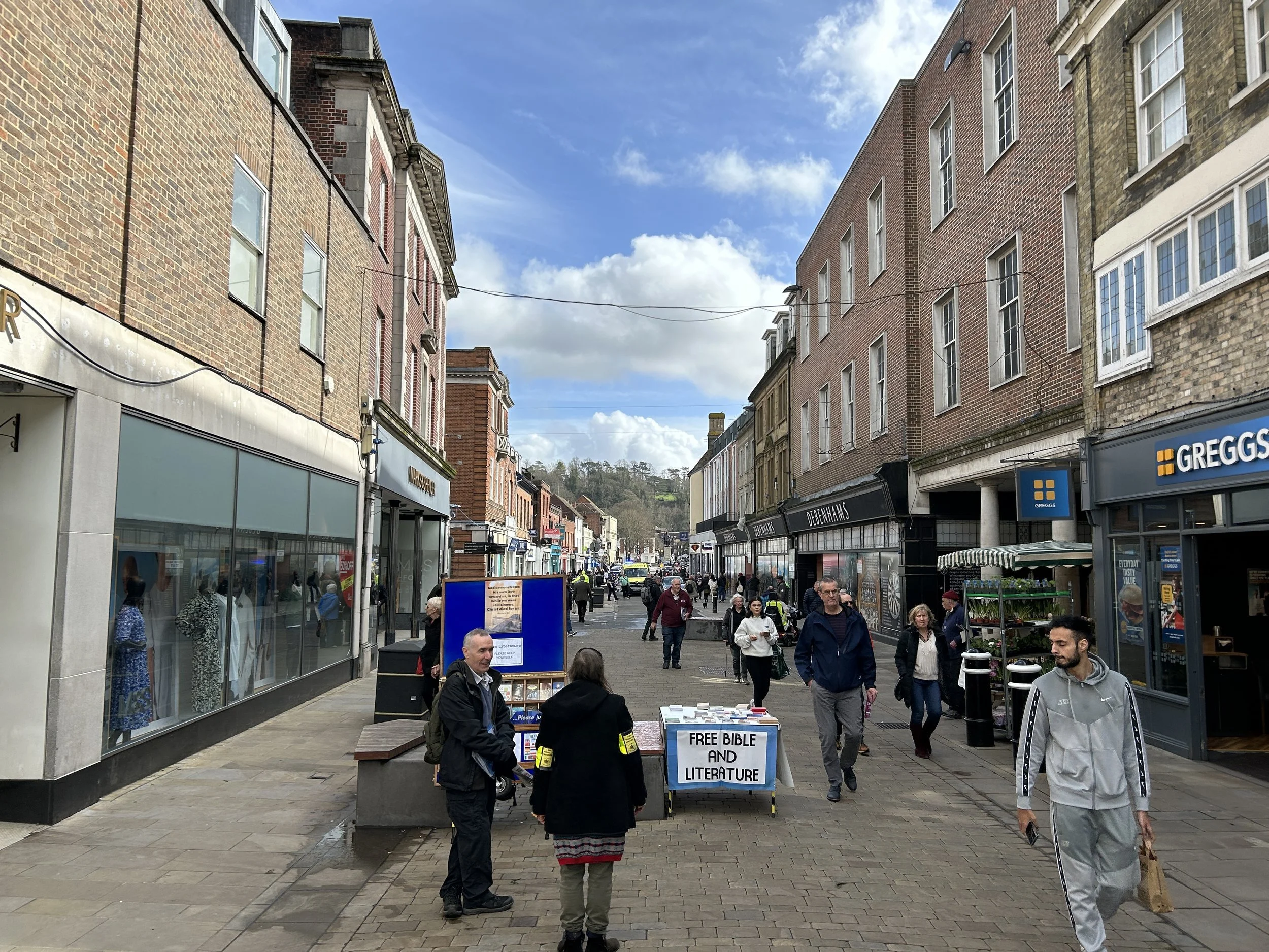 The English Churches are Empty! – Winchester Evangelism 