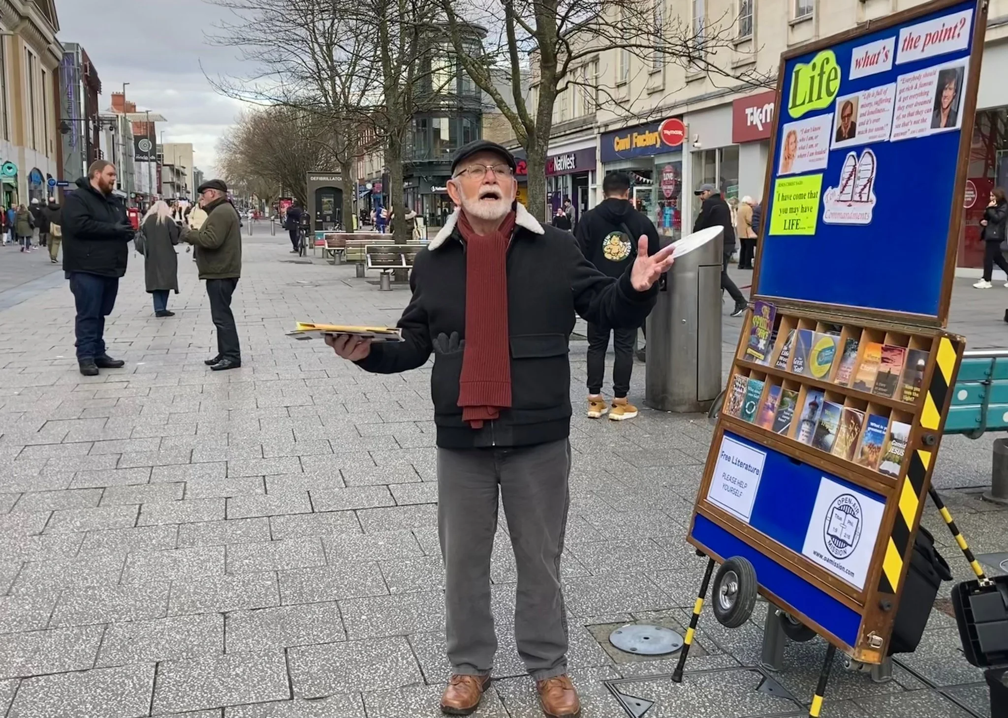 “The Jehovah’s Witnesses are mad at me!” – Southampton Evangelism