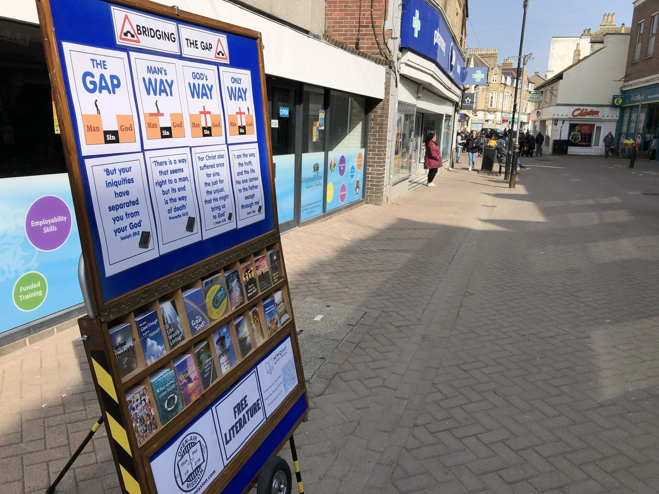 Newquay Evangelism: A Windy Day of Gospel Ministry