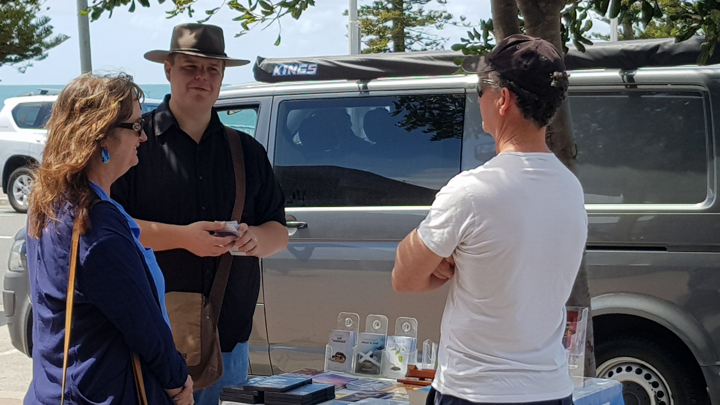 JW's, Pantheists, and open hearts - Redcliffe Outreach