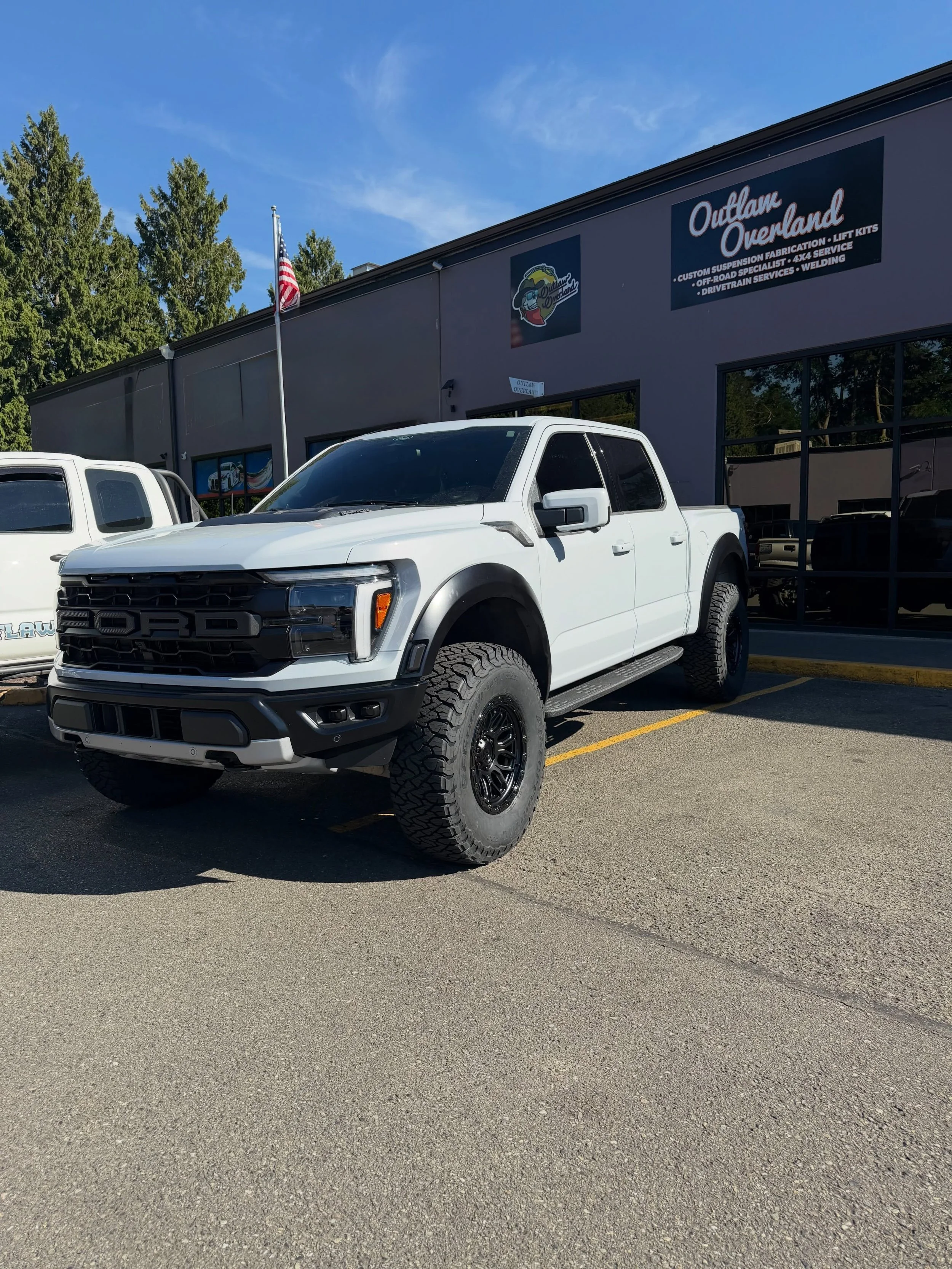 Some new springs to elevate the grey Raptor to fit its new shoes(37&rdquo; BFG&rsquo;s) and addictive desert designs bumper for the black one.  Want your everyday vehicle to look like this? 🔥

Give us a call and let us get your truck set up the righ