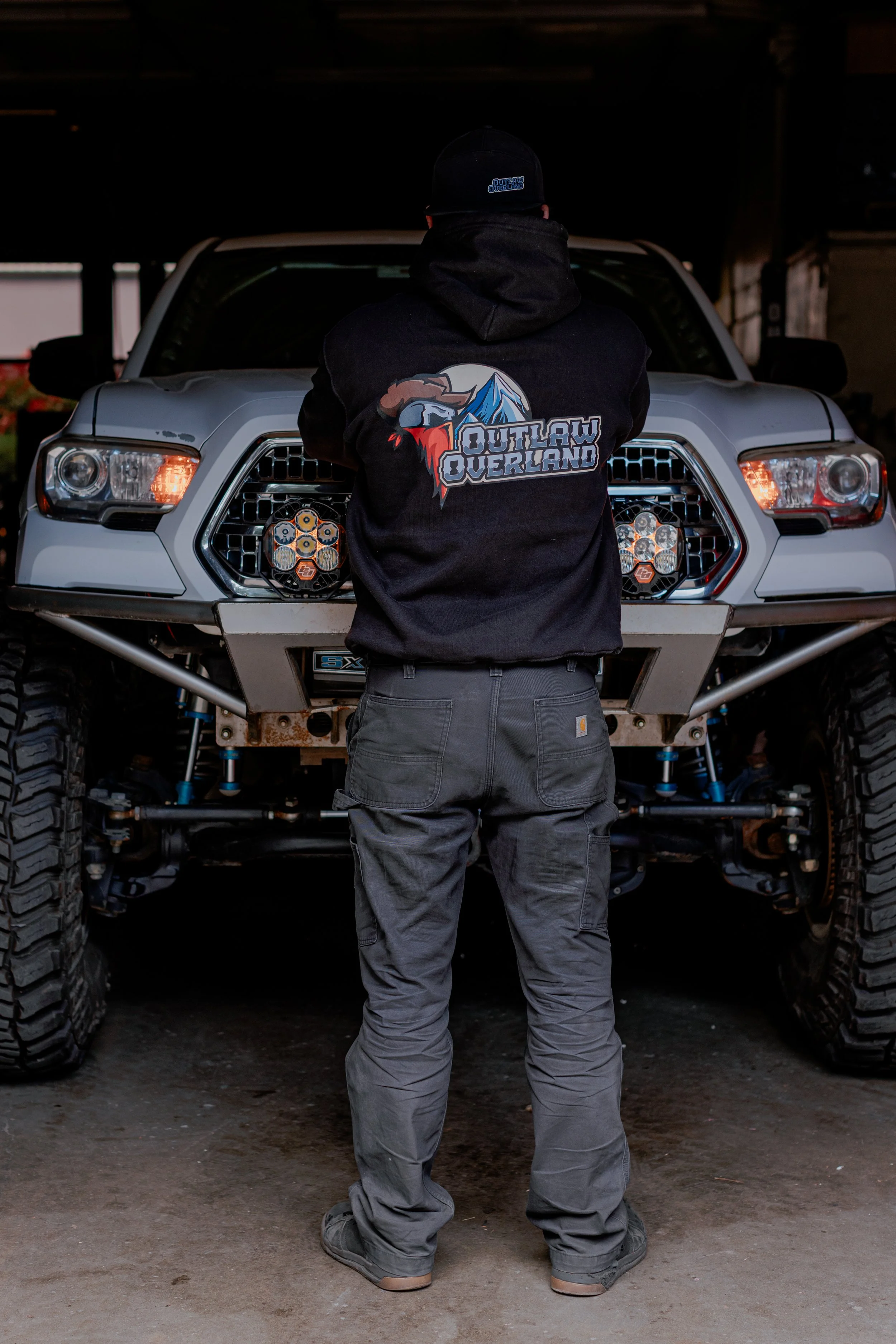 OUTLAW-203.jpg