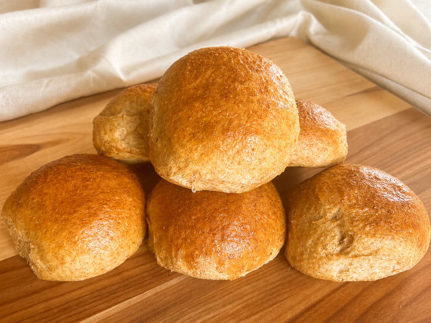 Dinner Rolls (6 Pack)