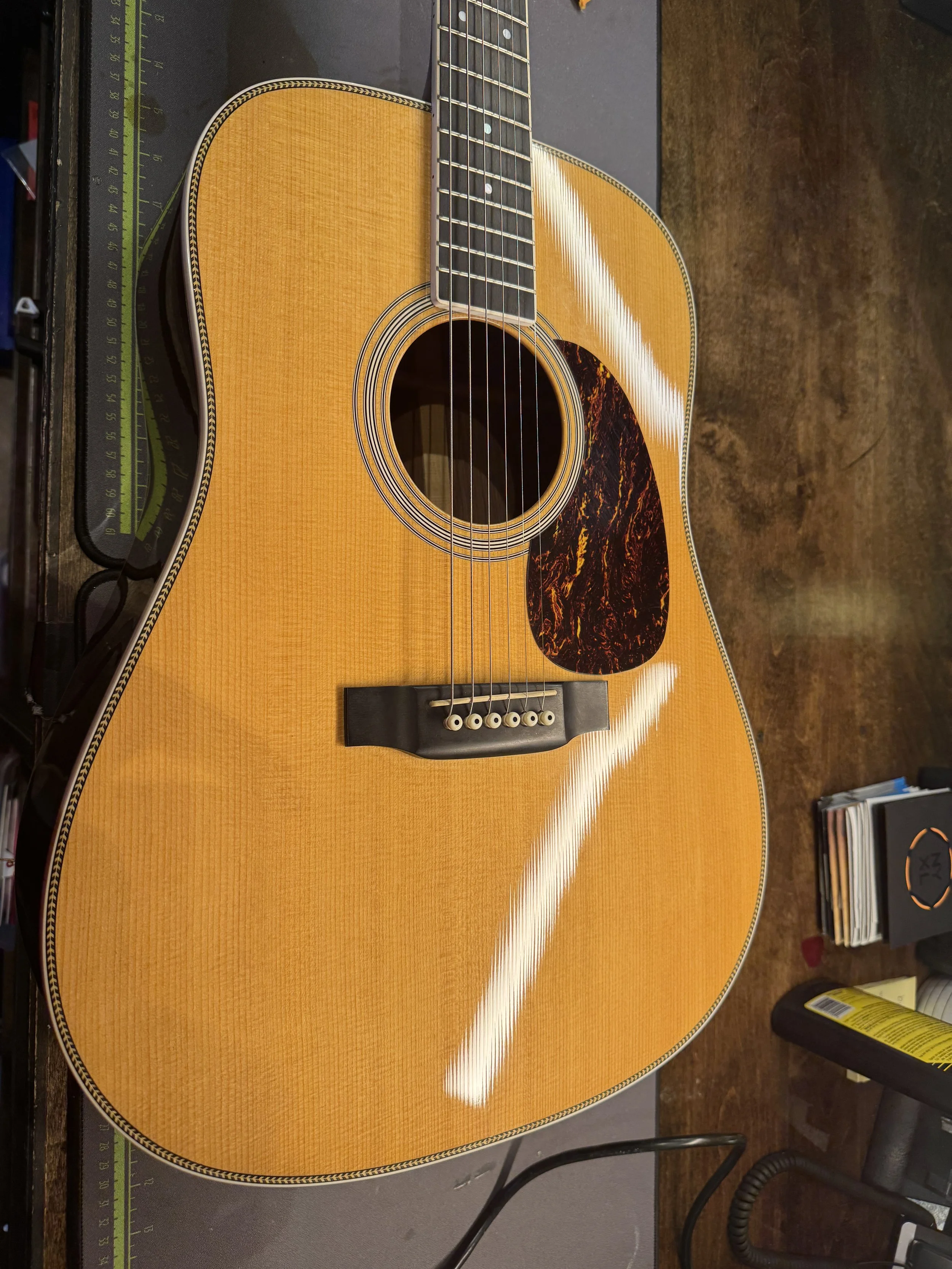 Acoustic ( Checking Lacquer Repair)