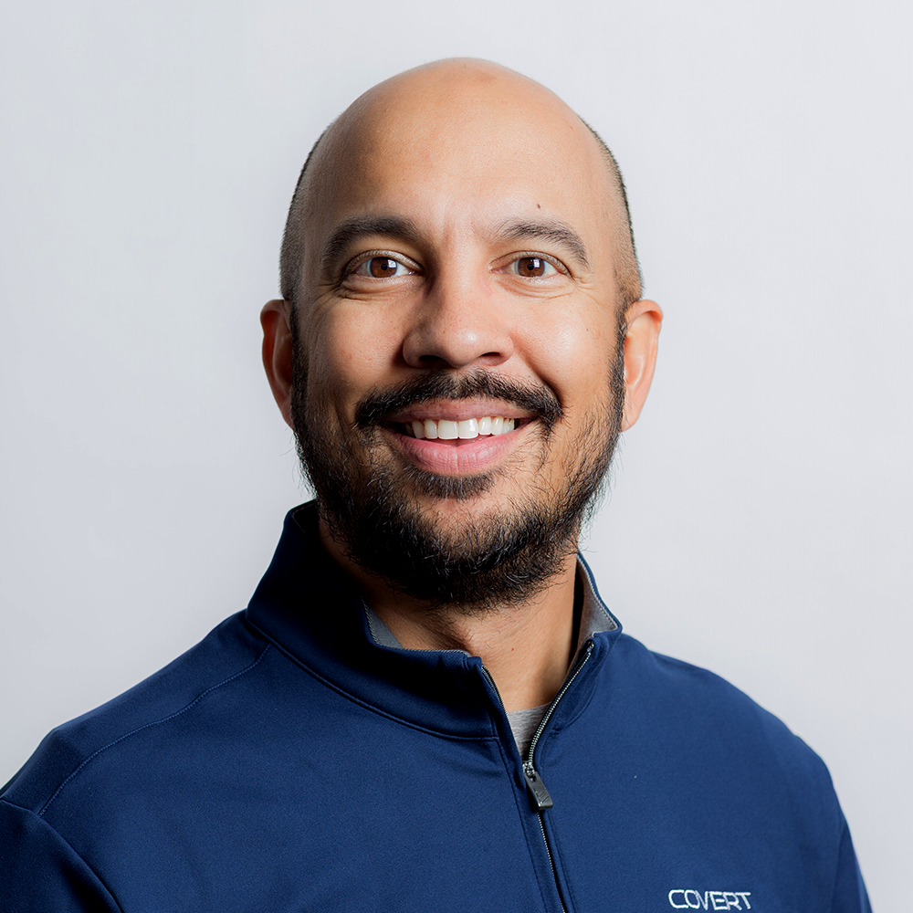 Headshot of Pat de Souza