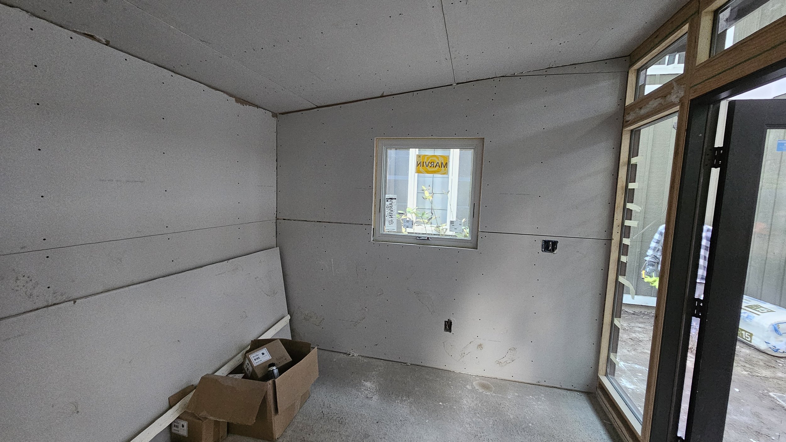 STUDIO SHED 4 drywall hung