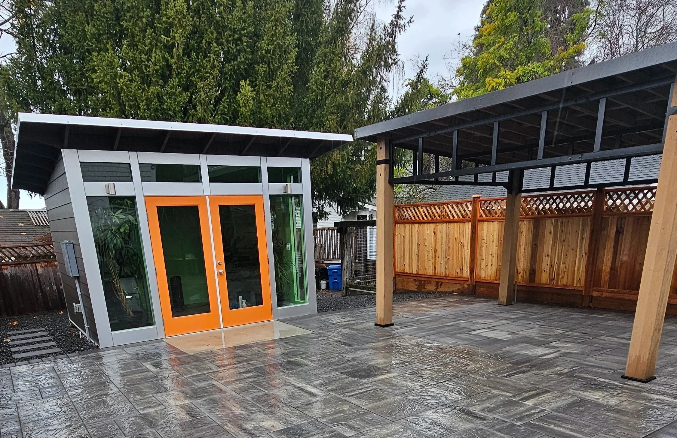 Studio Build 3: Studio and a Pergola