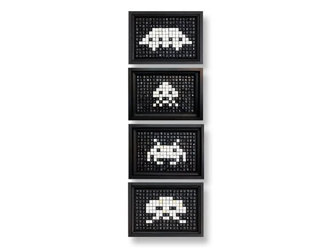 Space Invaders "C T R L + A LT + D E L + H U M A N S"