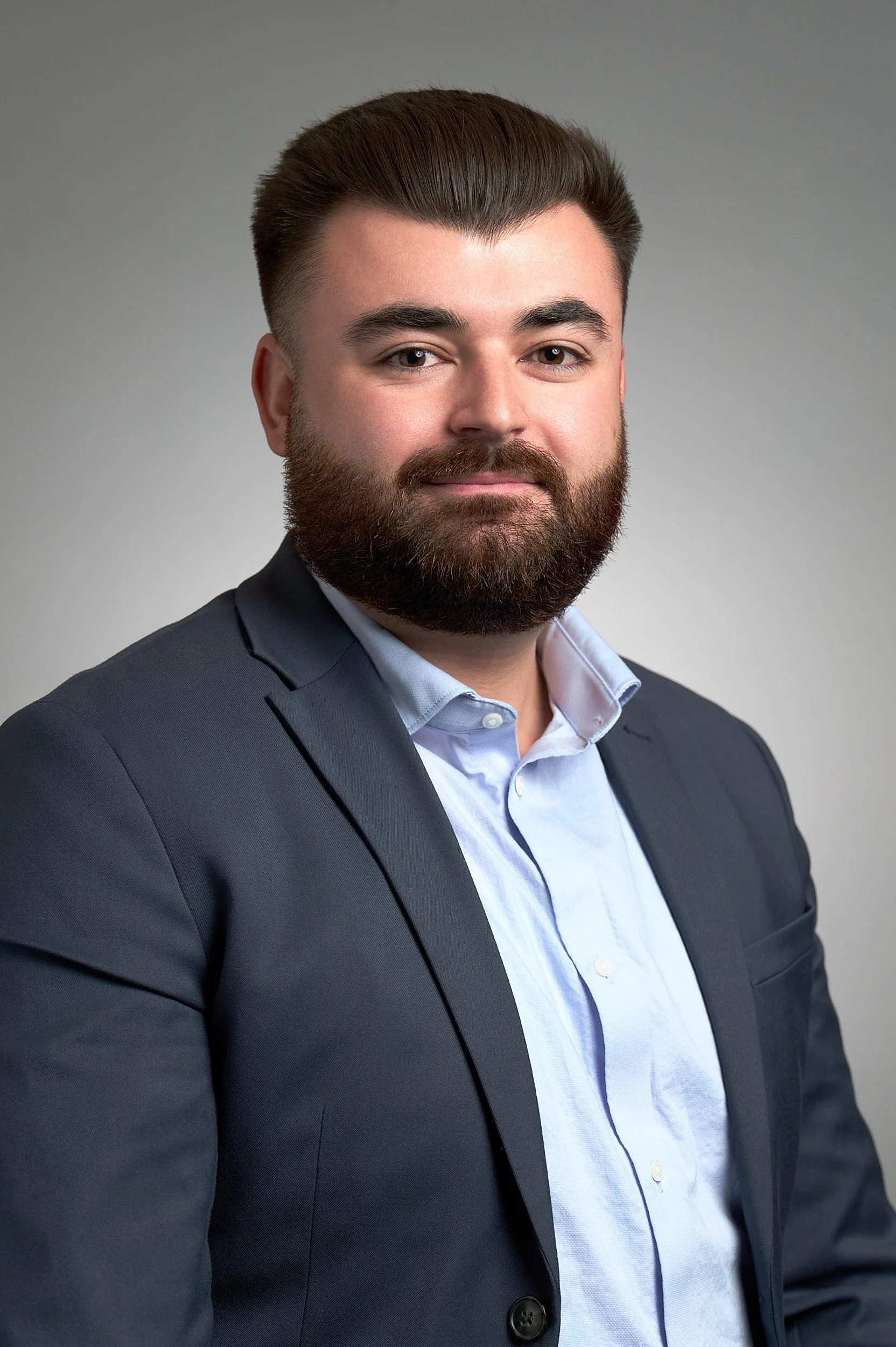 Professional headshot photography for corporate client by Brooklyn photographer Arsen Vasquez
	