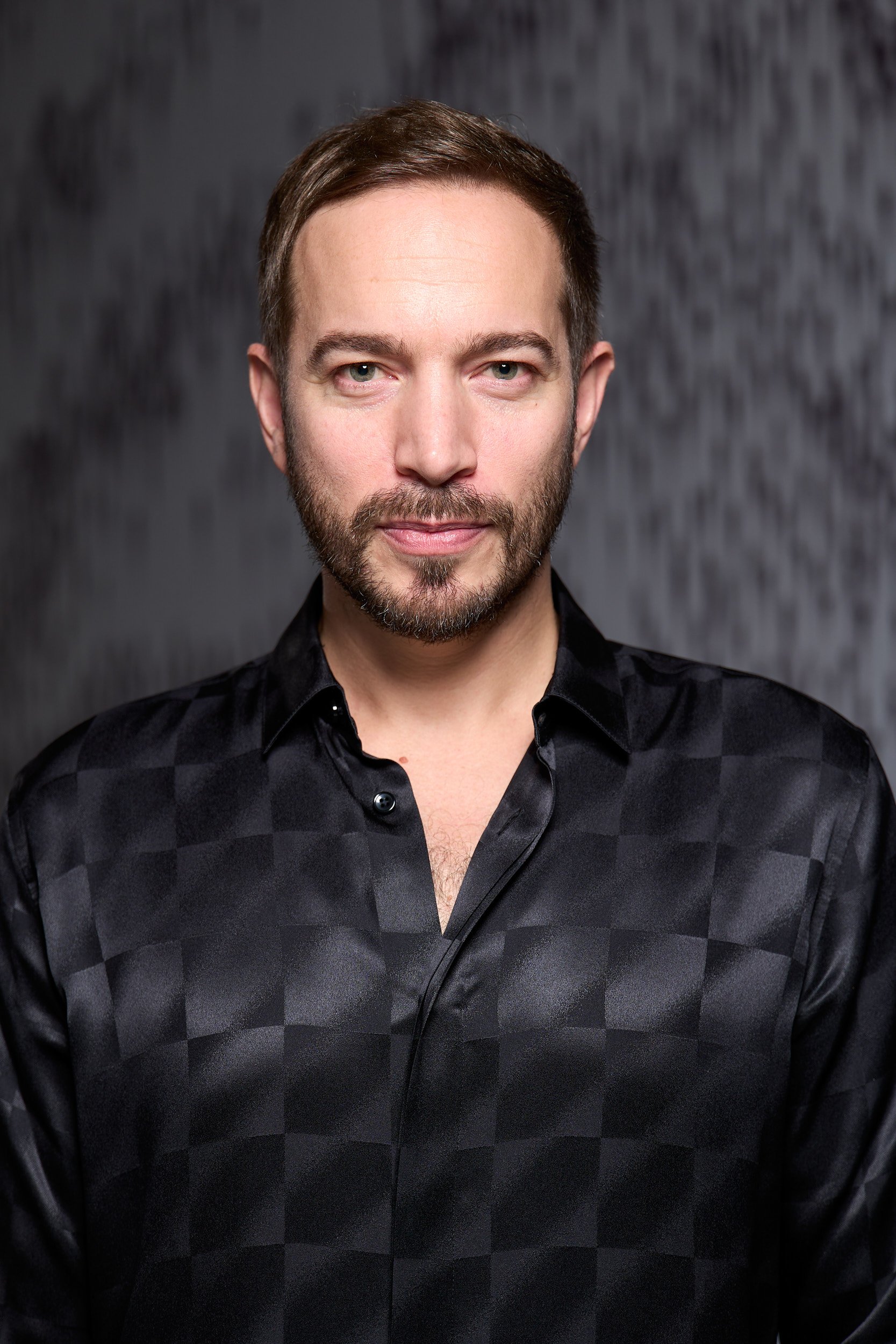 Professional business headshot by Arsen Vasquez Photography, Brooklyn New York
