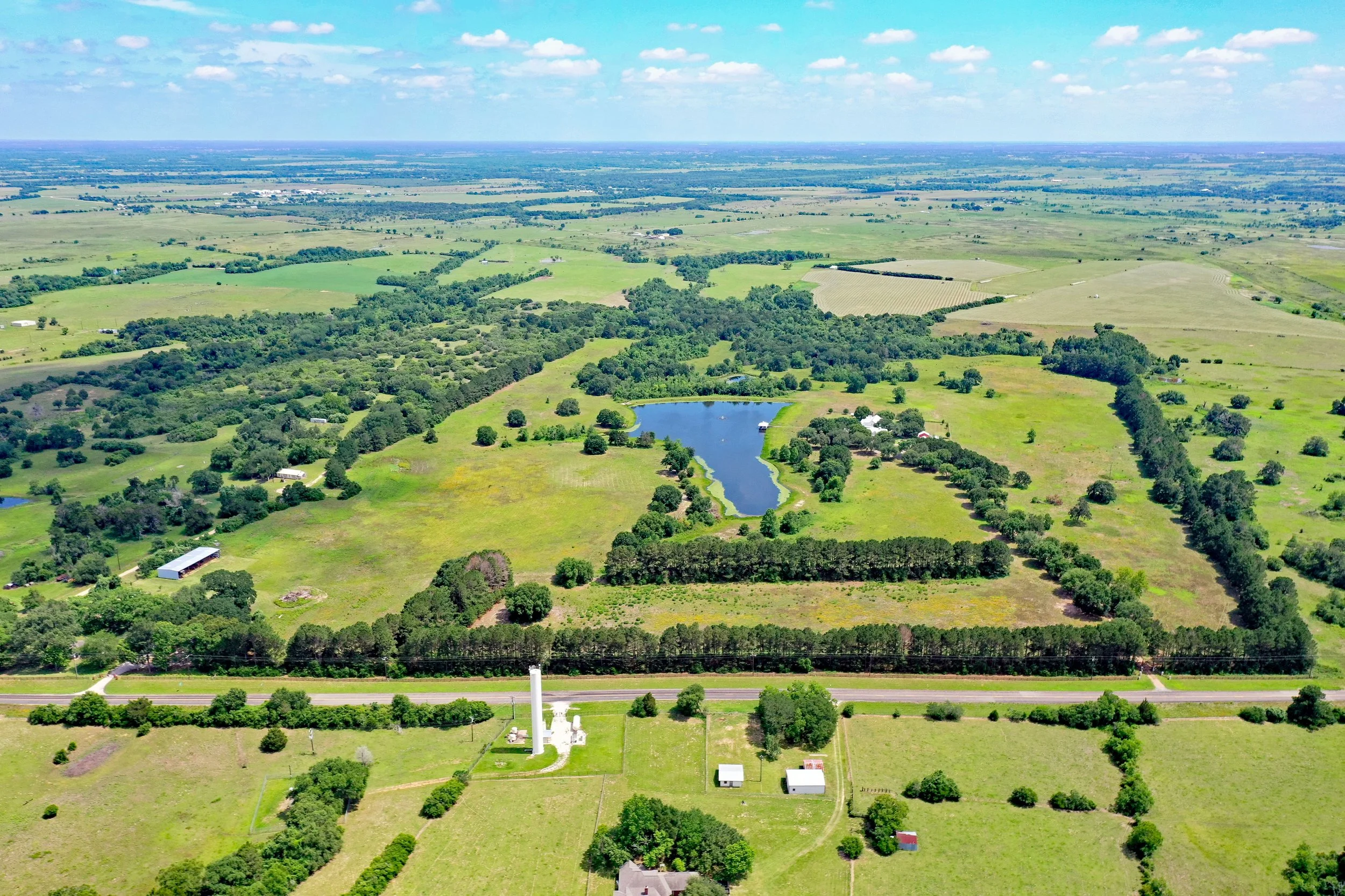 Buckhorn Property Pic 1.jpg