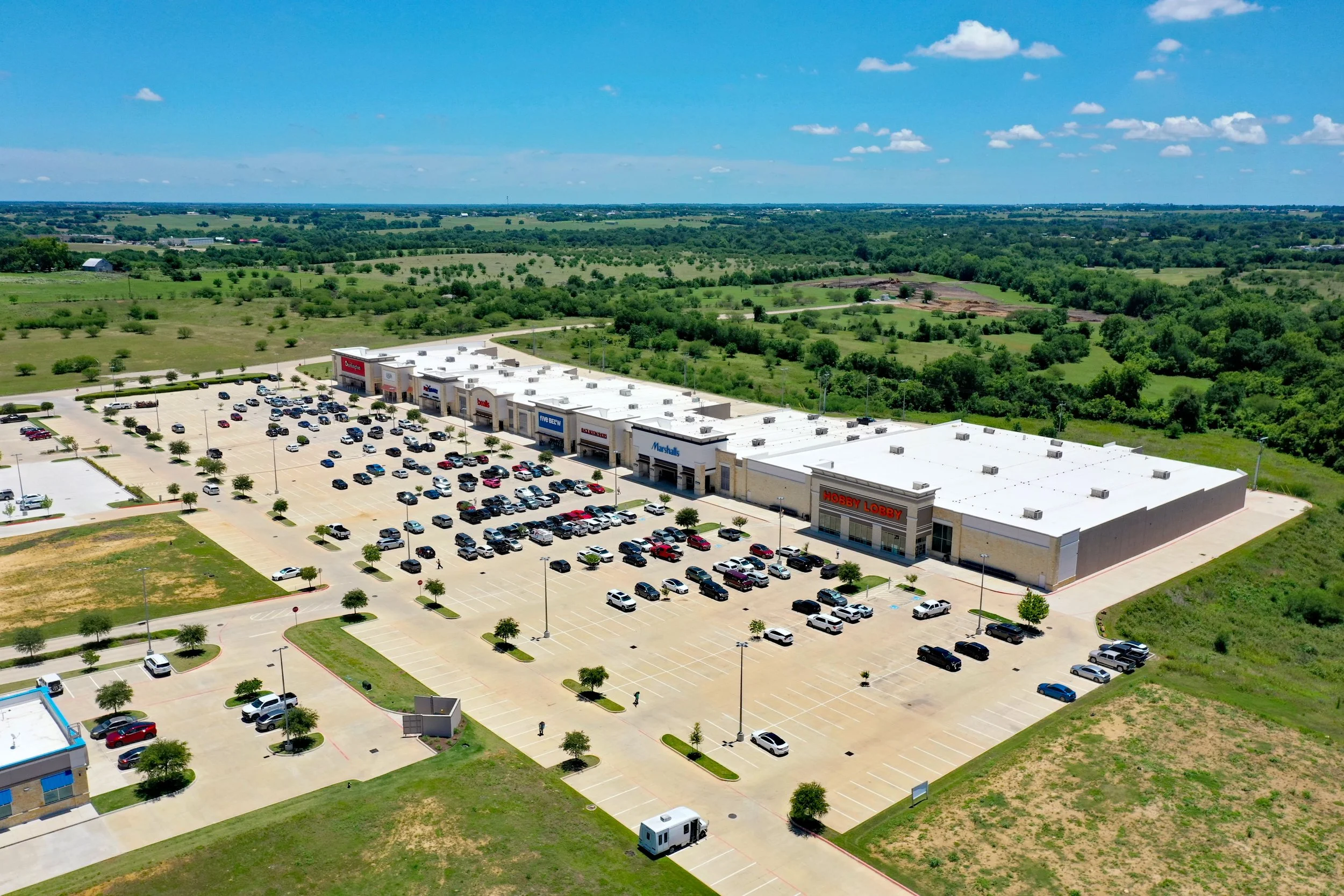 Brenham Strip Center Pic 1.jpg