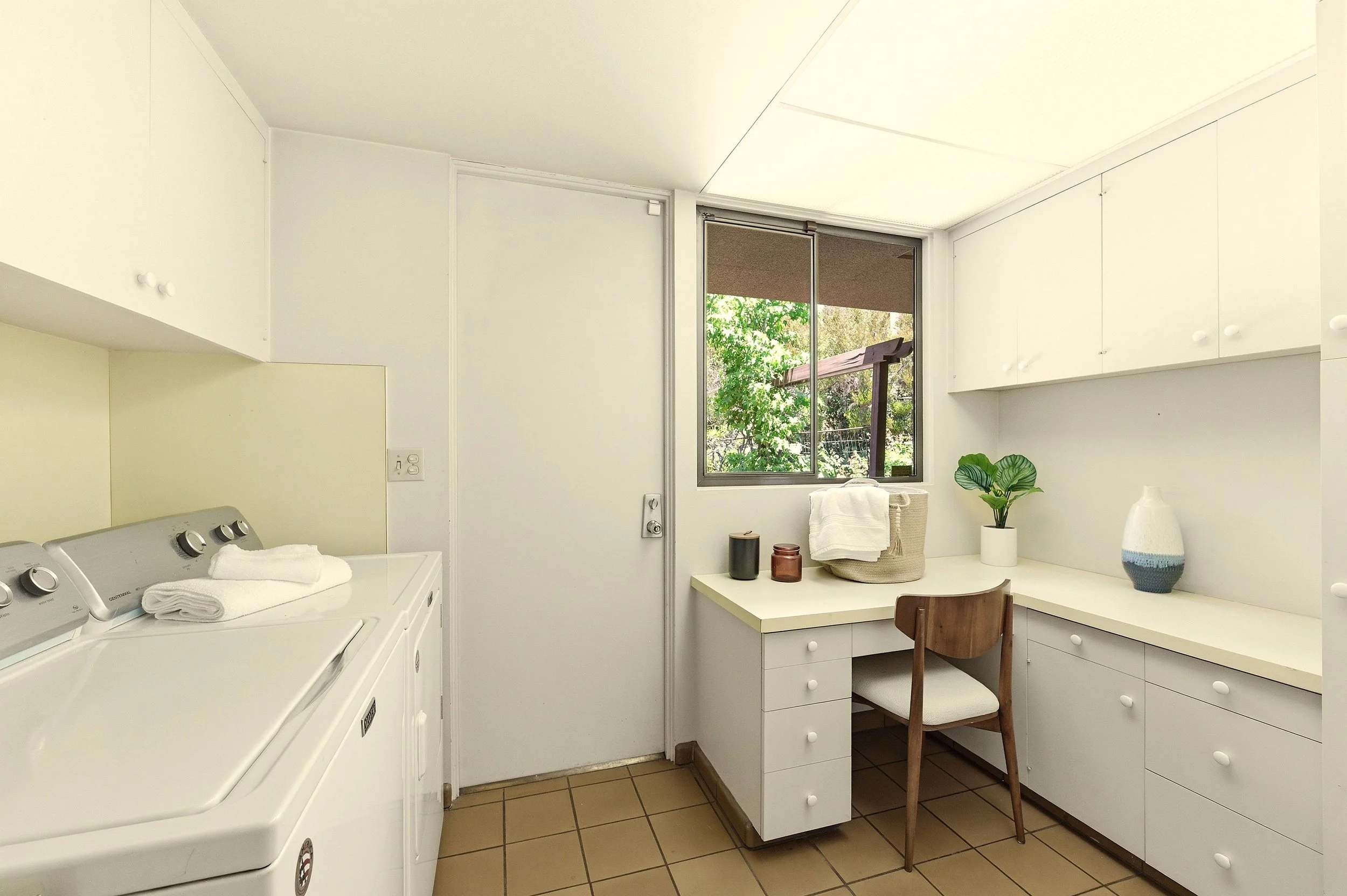 070_1046_oak_grove_place_-_0070_290.jpg