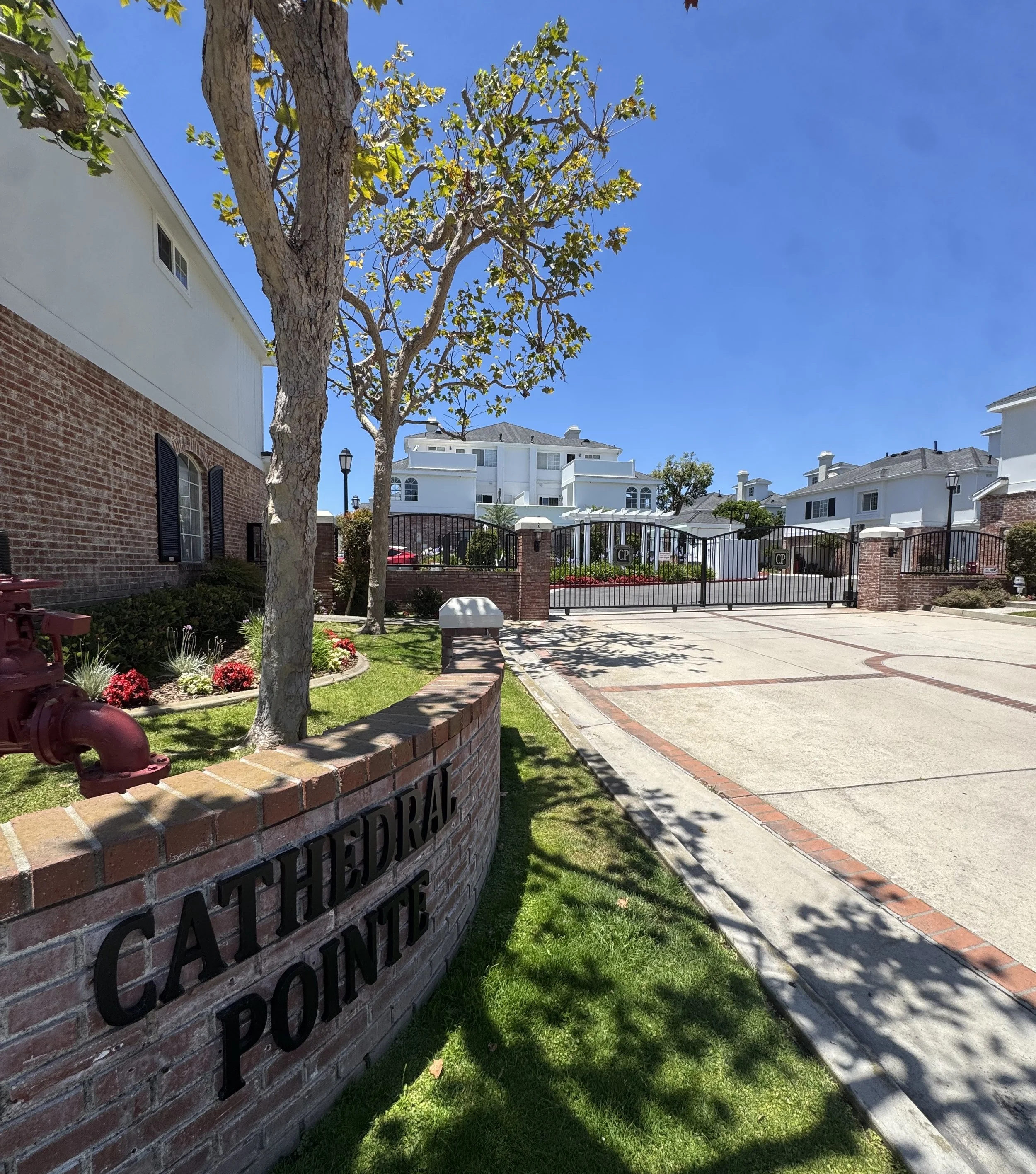 Cathedral Pointe Townhomes for Sale | Huntington Beach