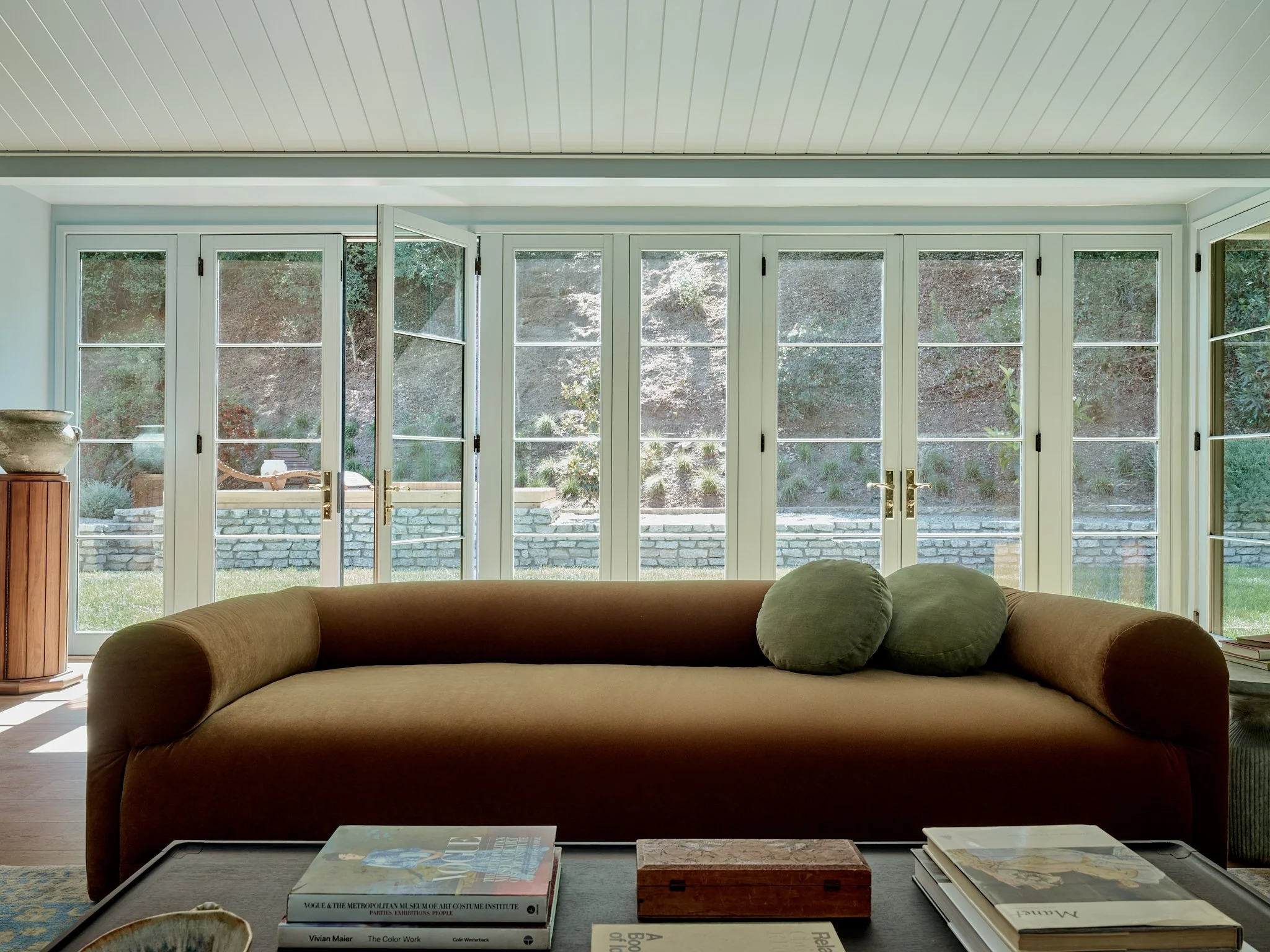 20260511_HH_Mandeville_Living Room 28.jpg