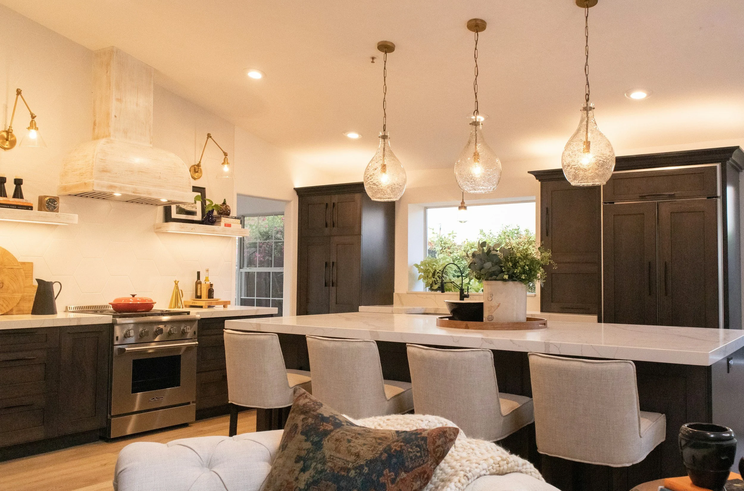 Modern kitchen lighting fixtures and electrical work