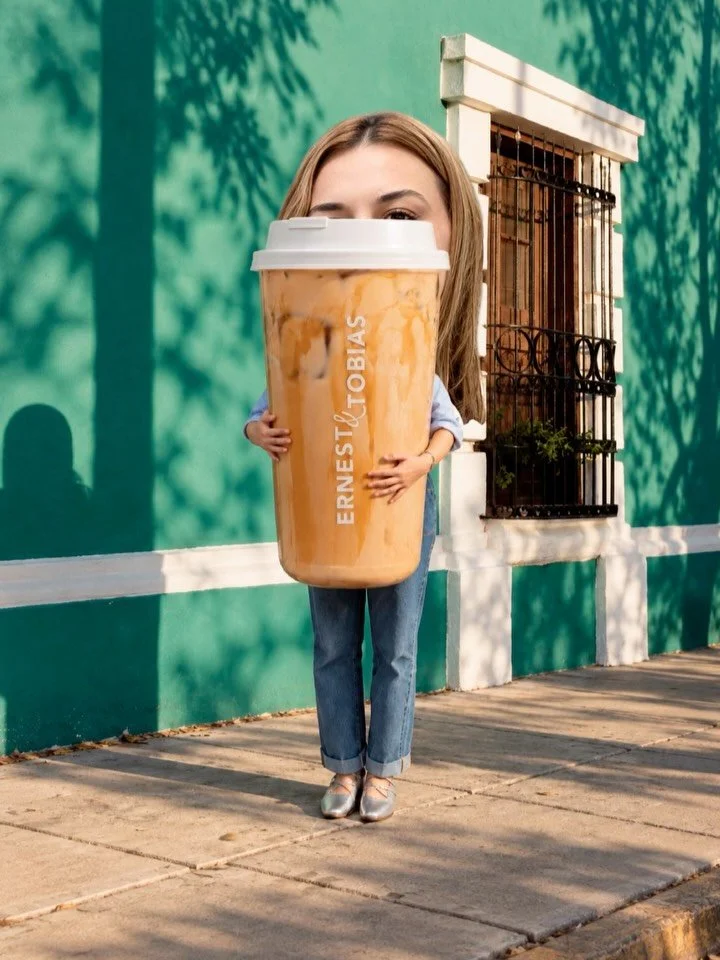 Feliz d&iacute;a del caf&eacute; 🤎🤎🤎🤎 los esperamos con la promo de hoy.