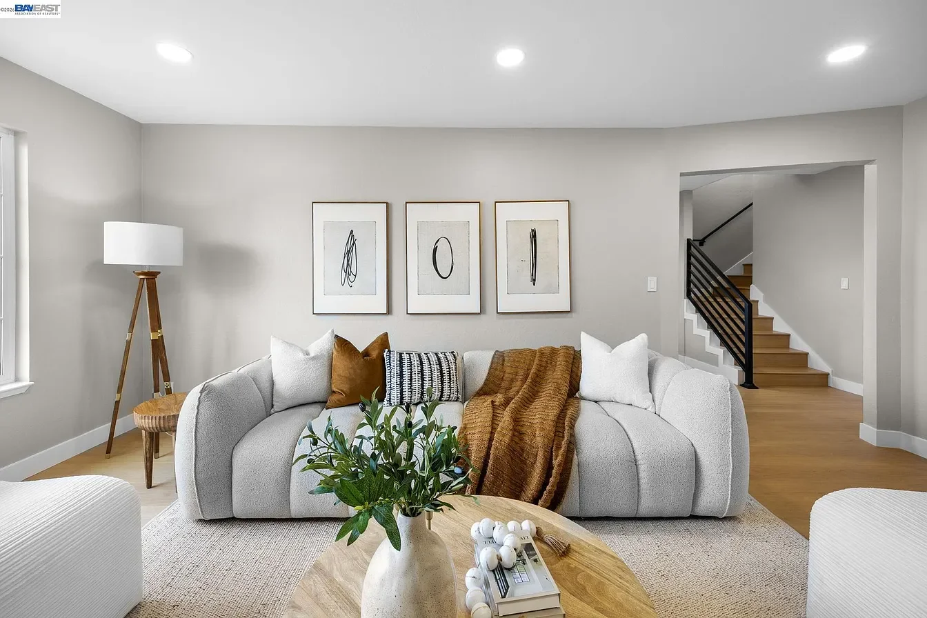 living hillview.webp