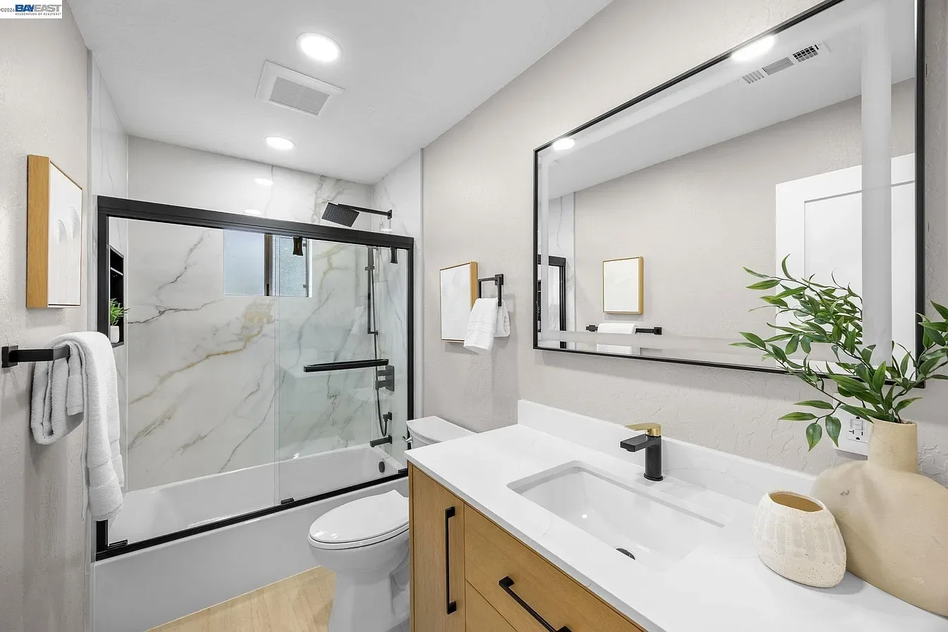 bathroom.a  hillview.webp